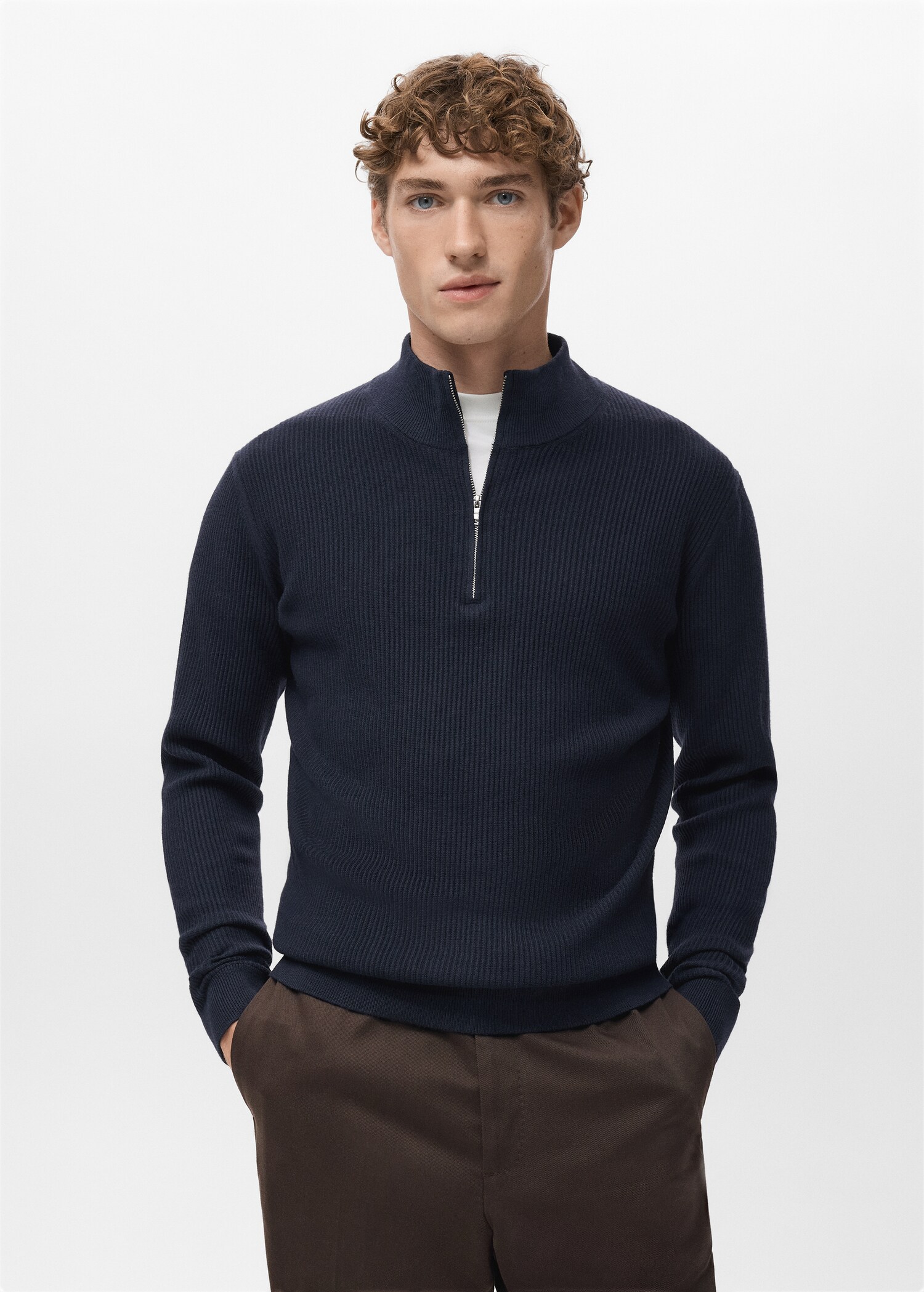 Pull-over maille côtelée col zippé - Plan moyen