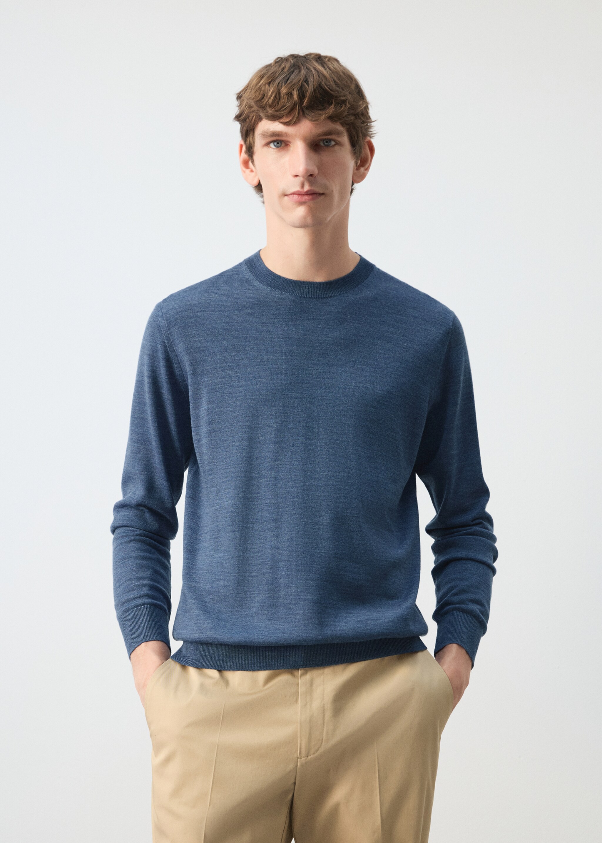 100% wool fine-knit sweater - Medium plane, Indigo Blue. Ref: 27041284-00.