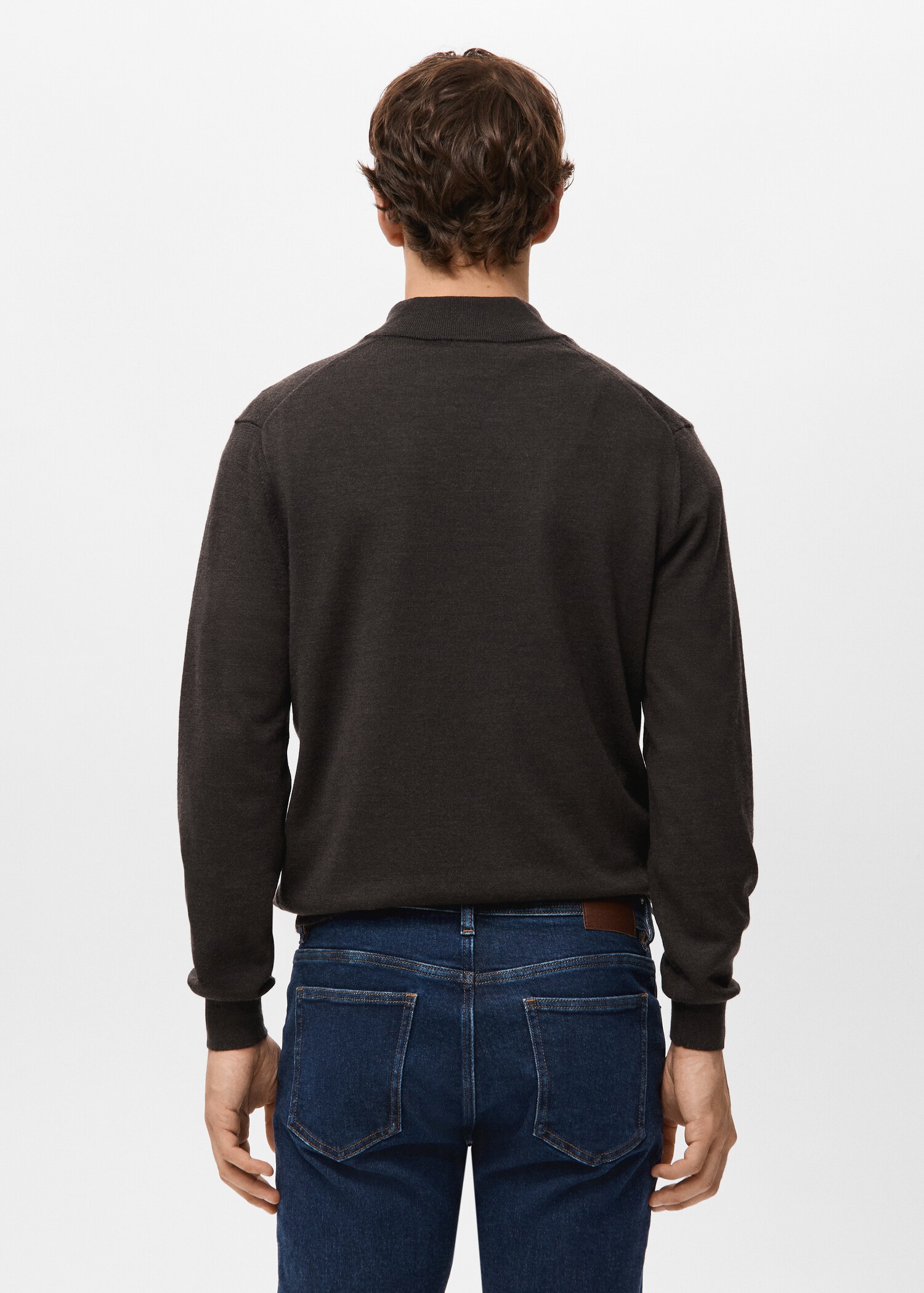 100% merino wool sweater with perkins collar - Reverse of the article