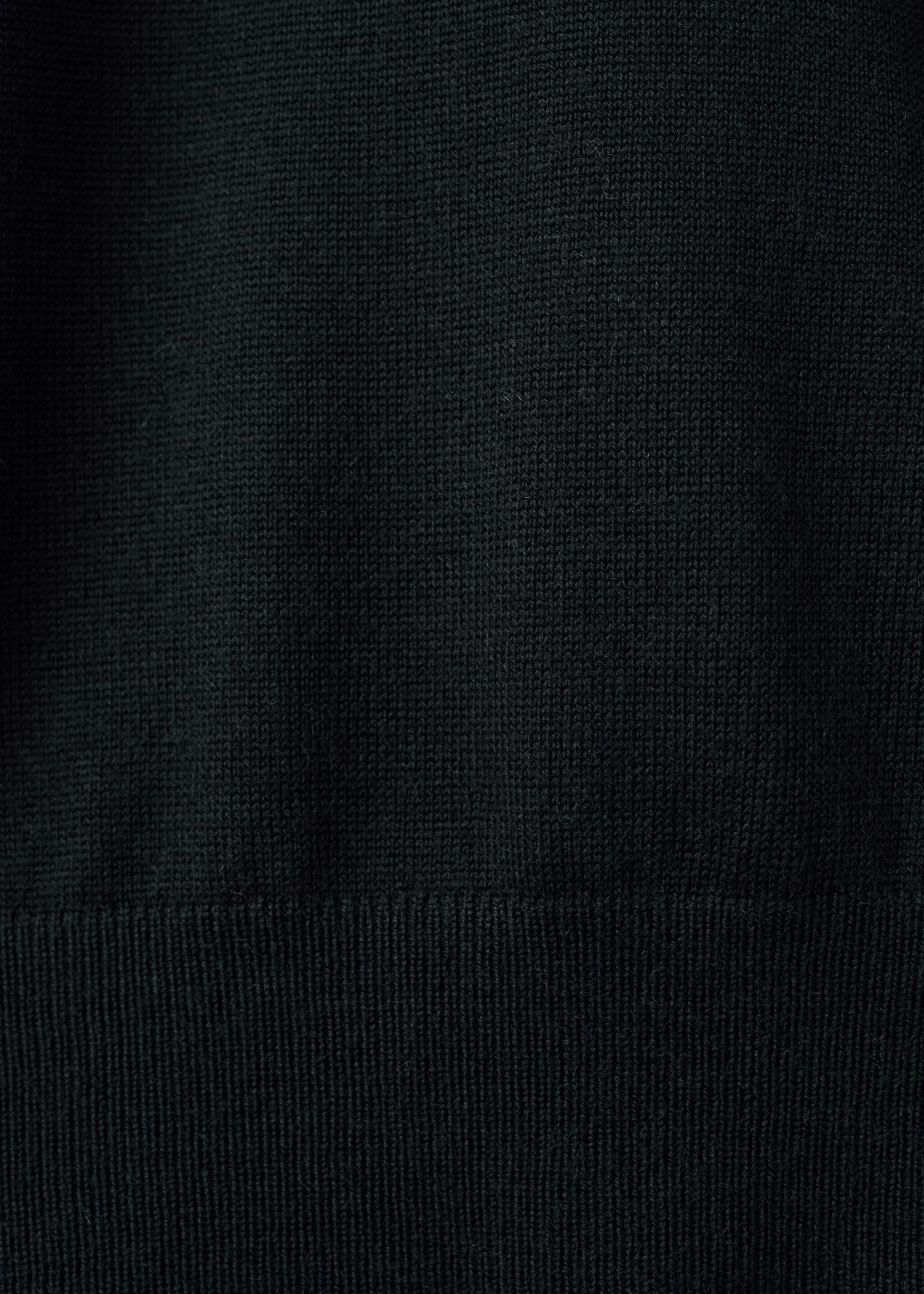 100% merino wool sweater with perkins collar - Details of the article 0, Black. Ref: 27041285-00.