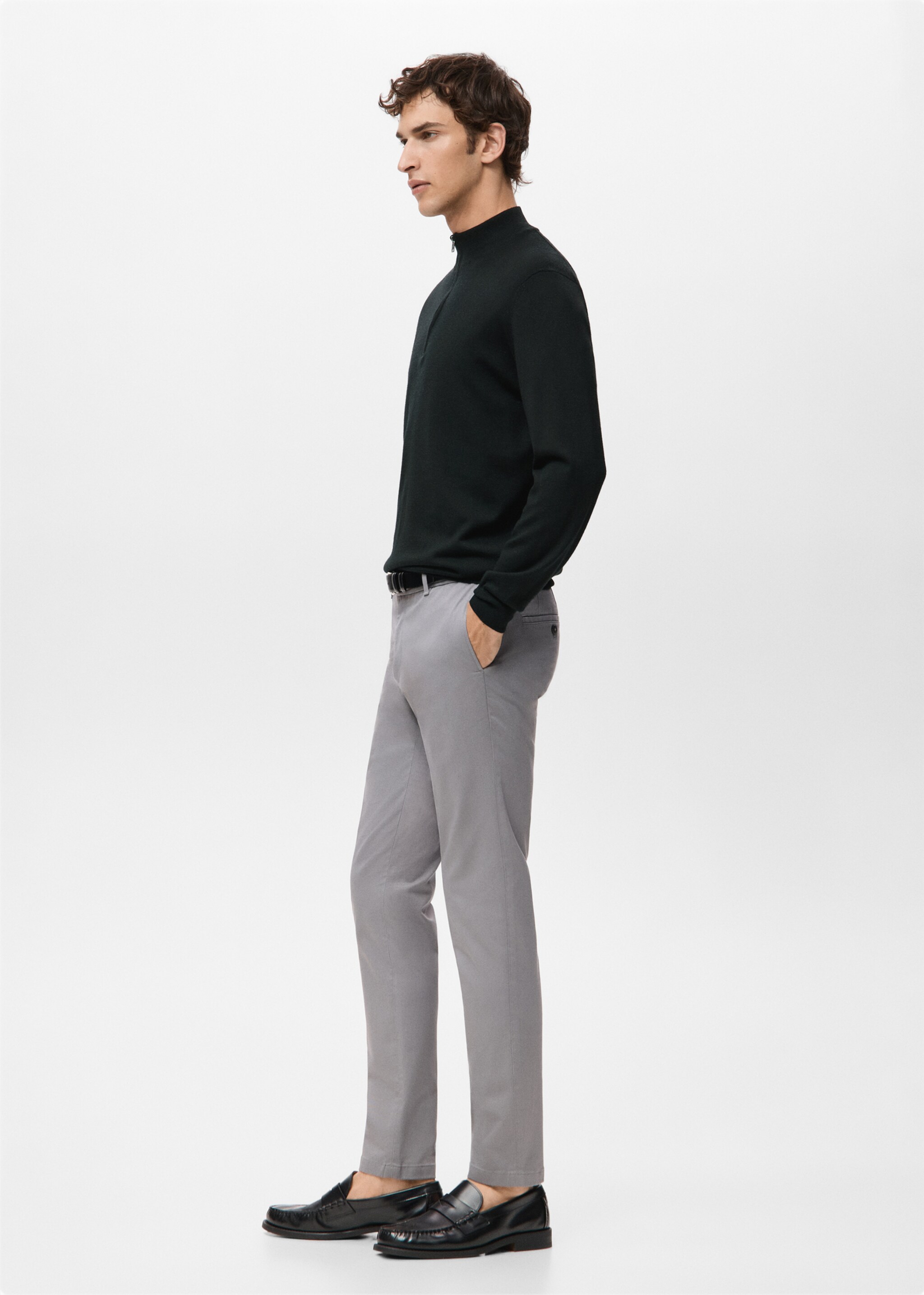 100% merino wool sweater with perkins collar - Details of the article 2, Black. Ref: 27041285-00.