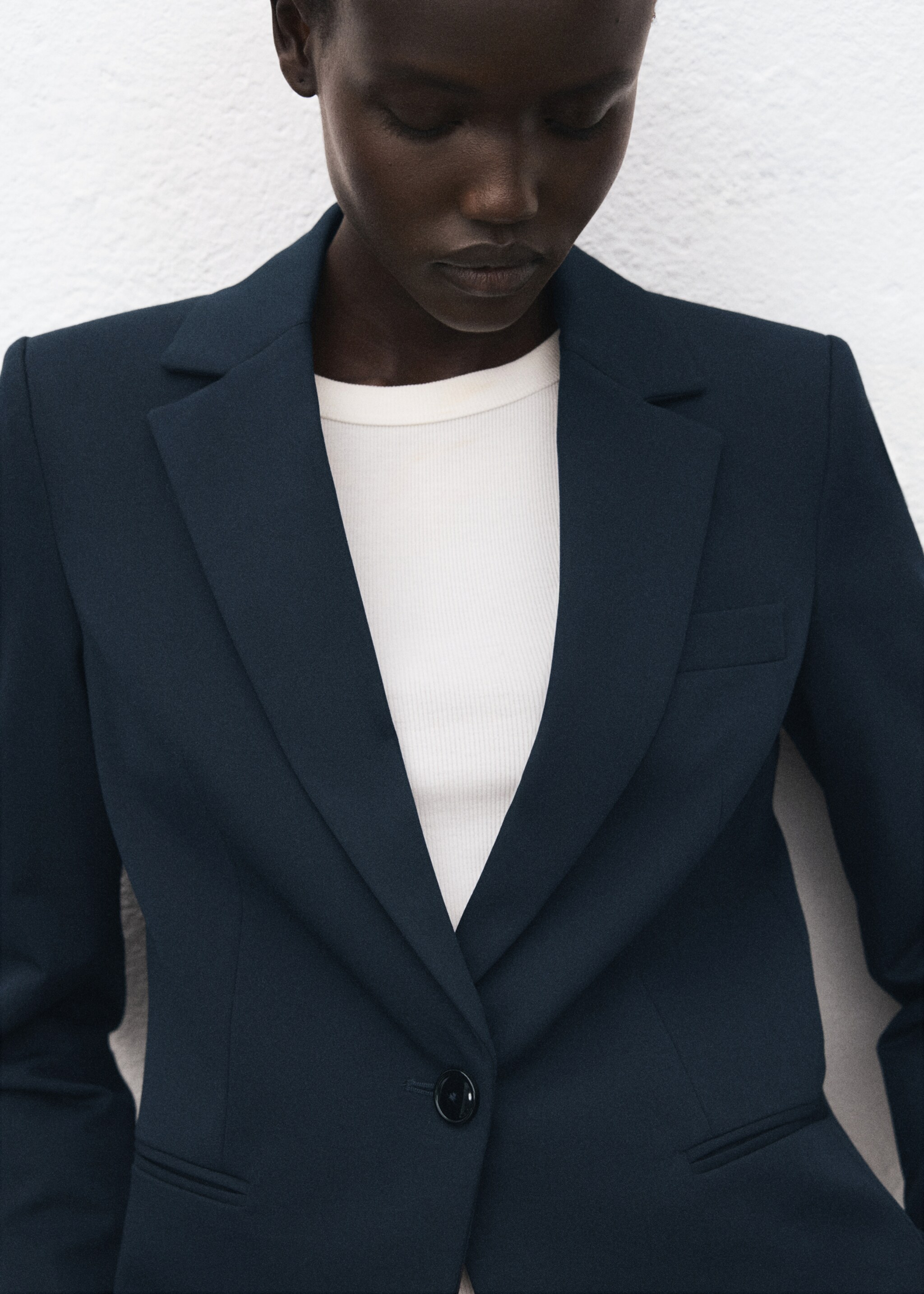 Fitted suit blazer - Details of the article 6, Dark Navy. Ref: 27041294-00.