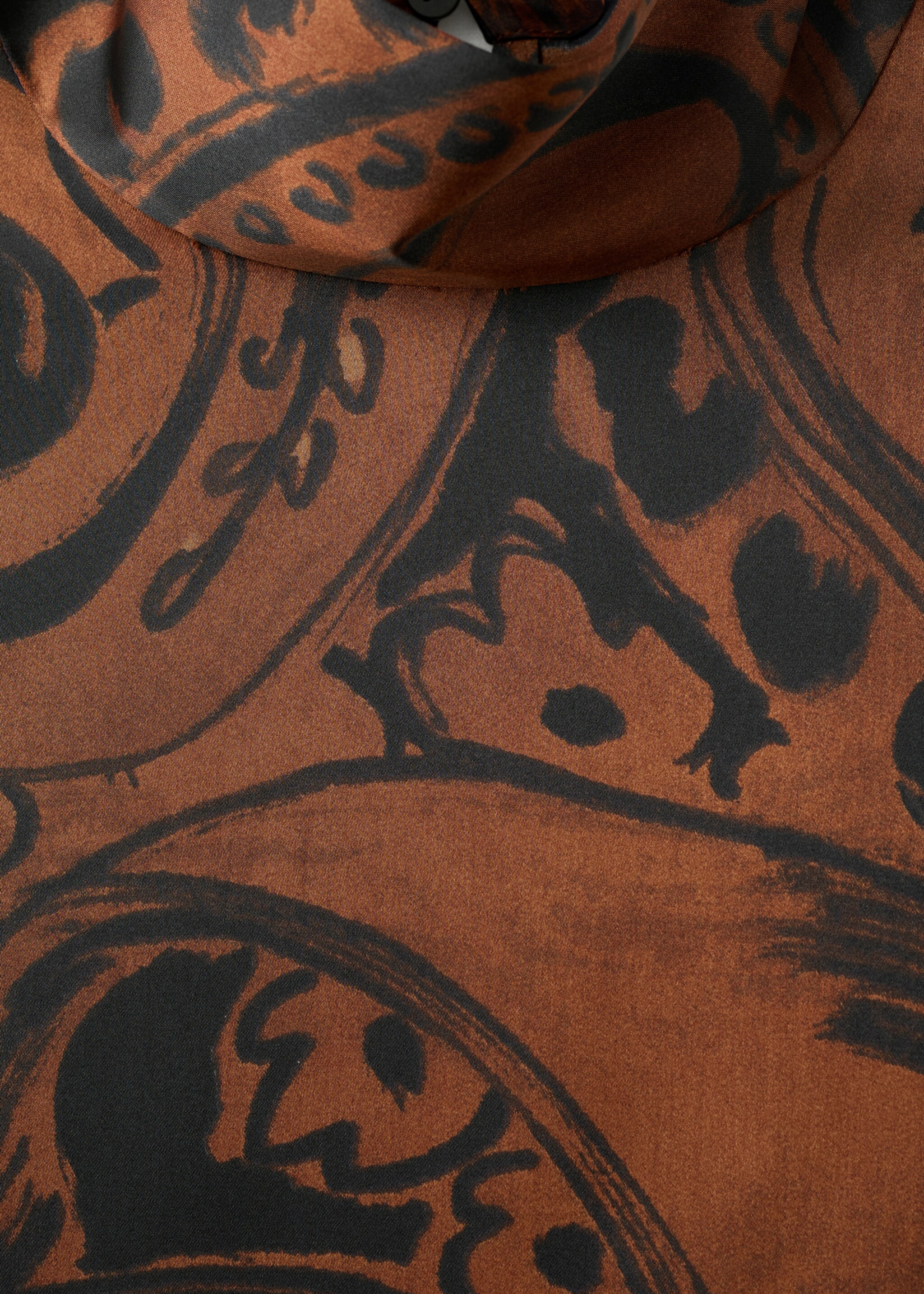 Paisley-print satin blouse - Details of the article 8, Burnt Orange. Ref: 27041318-00.