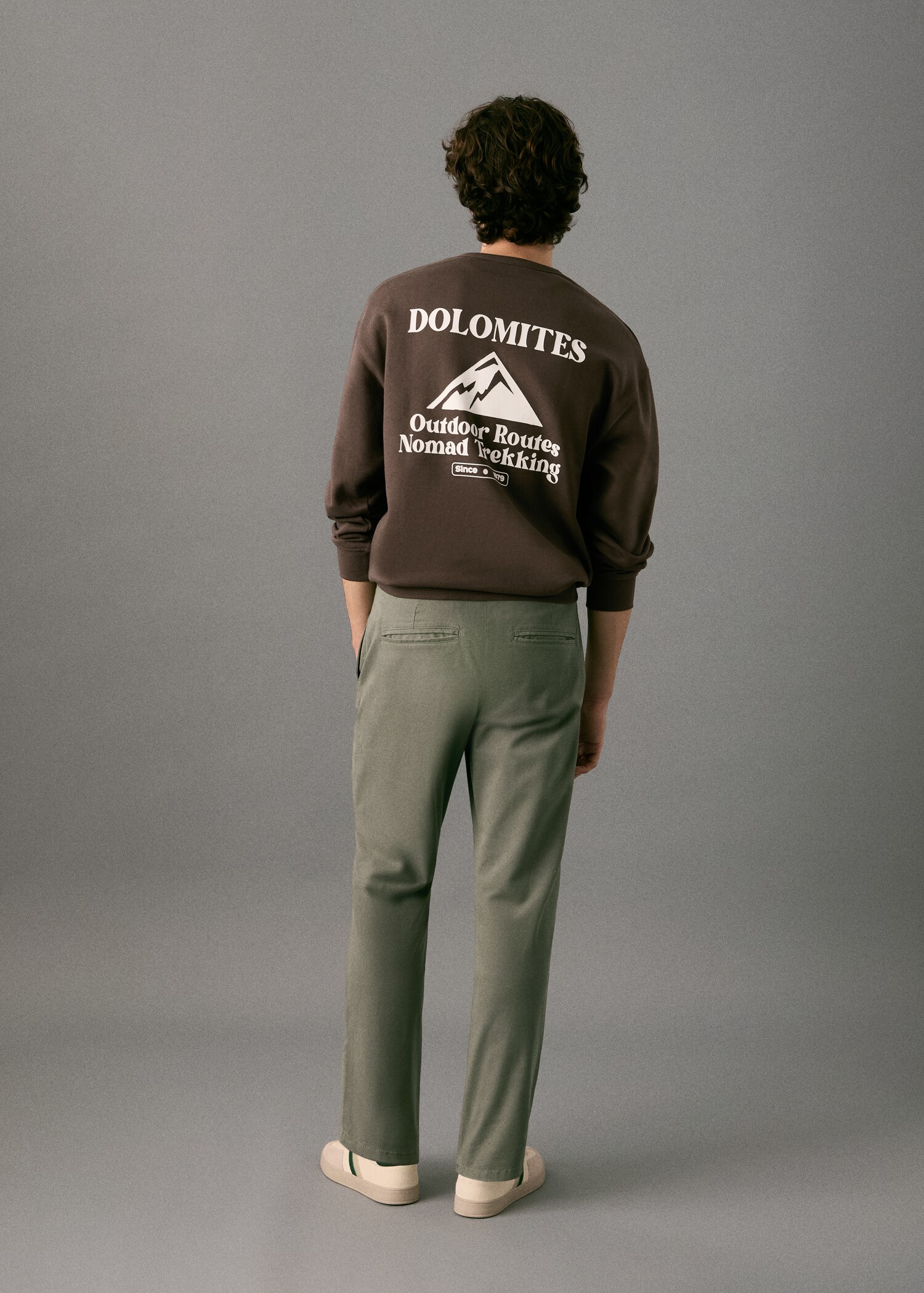 Pantalon chino uni - Verso de l’article