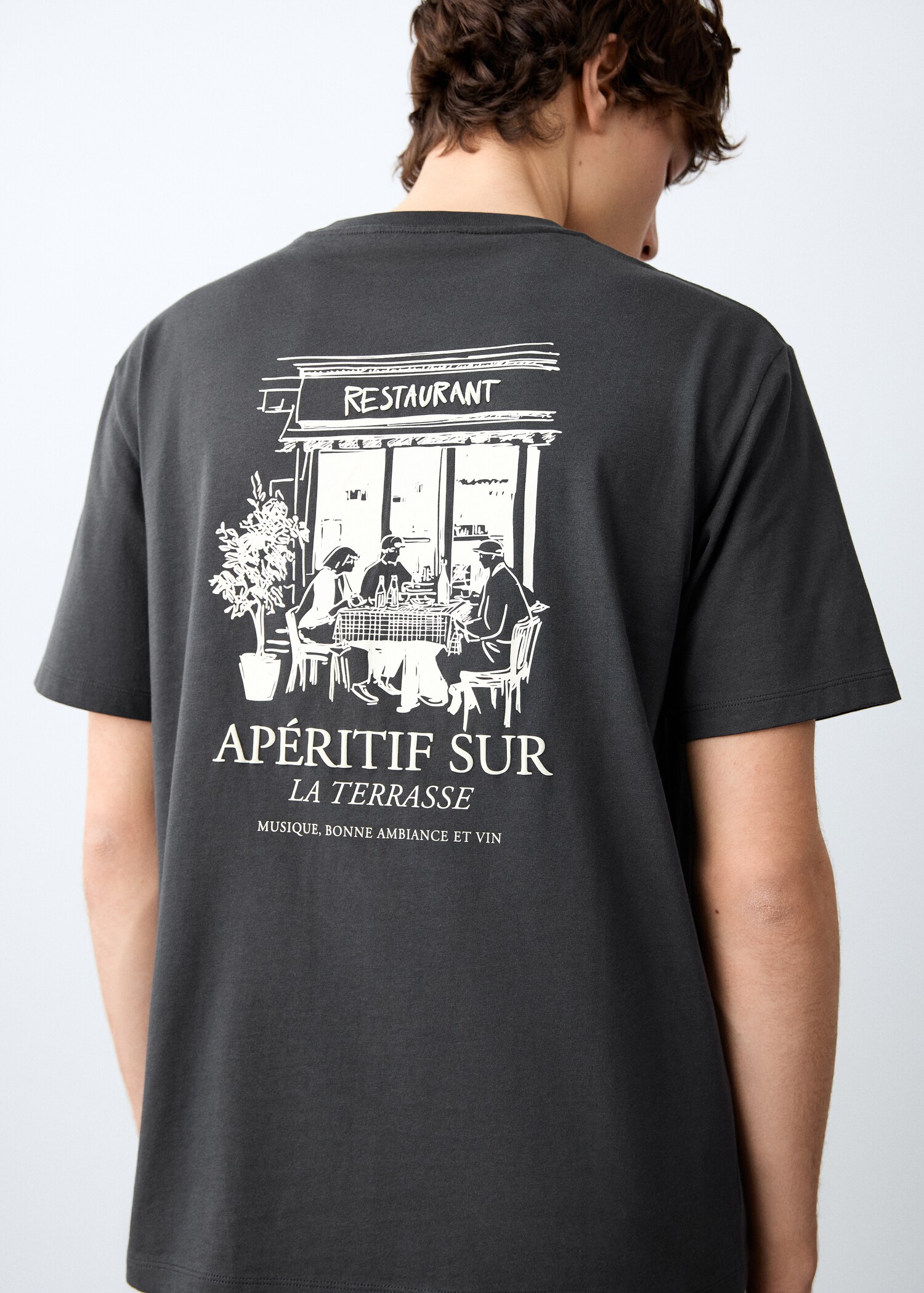 Short-sleeved printed t-shirt - Reverse of the article