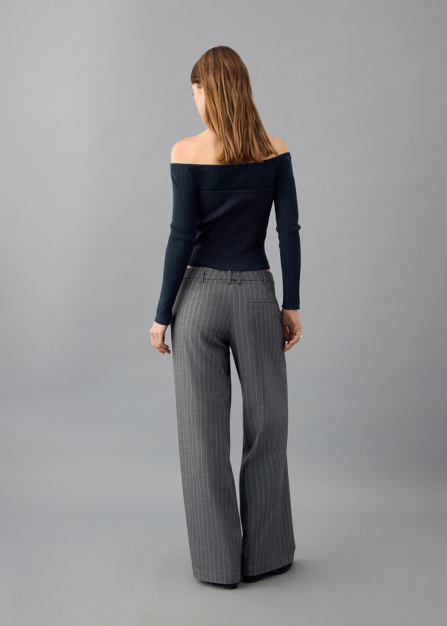 Striped suit trousers - Reverse of the article