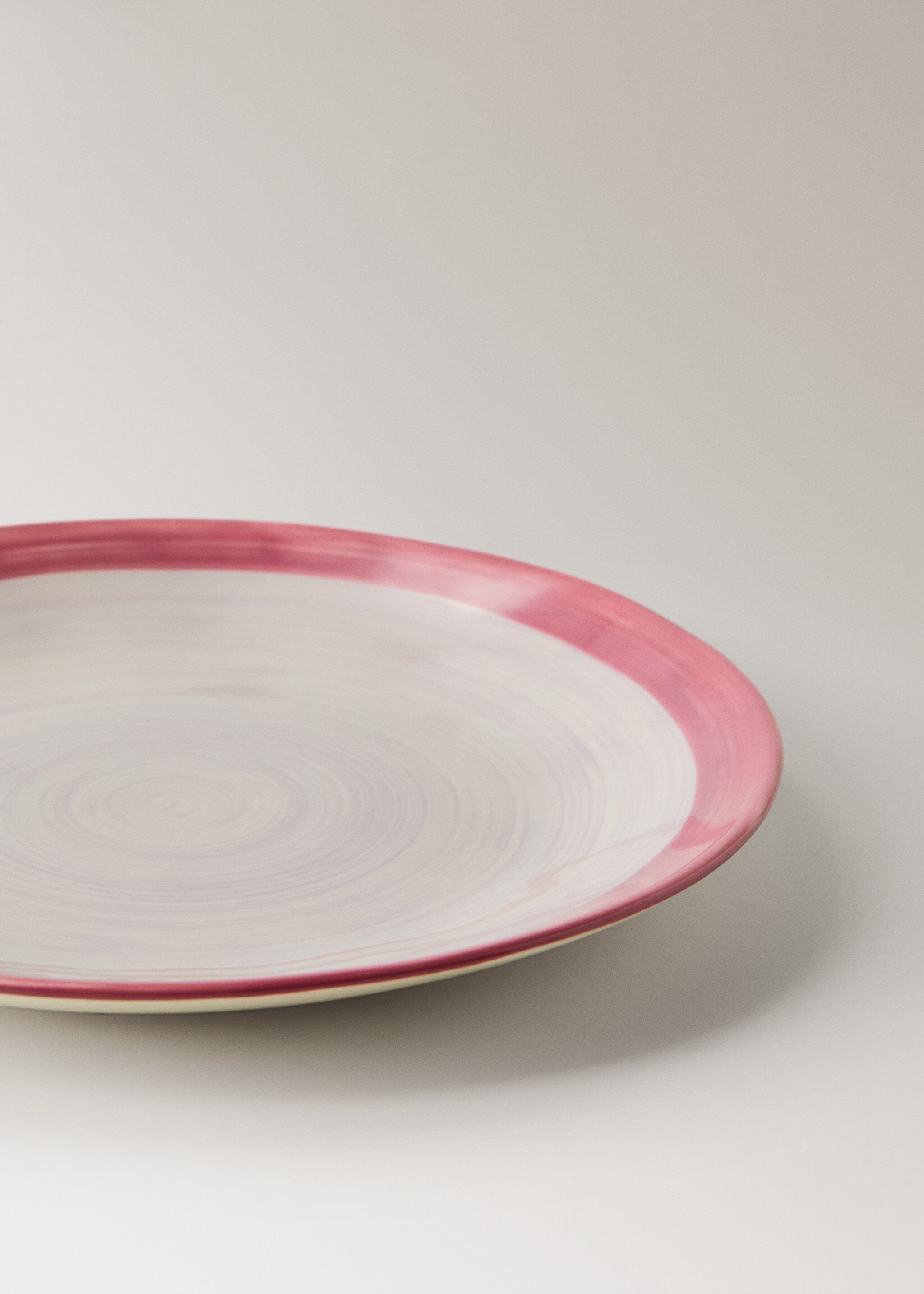 Two-tone stoneware flat plate - Details of the article 2, Light/Pastel Purple. Ref: 27041524-00.
