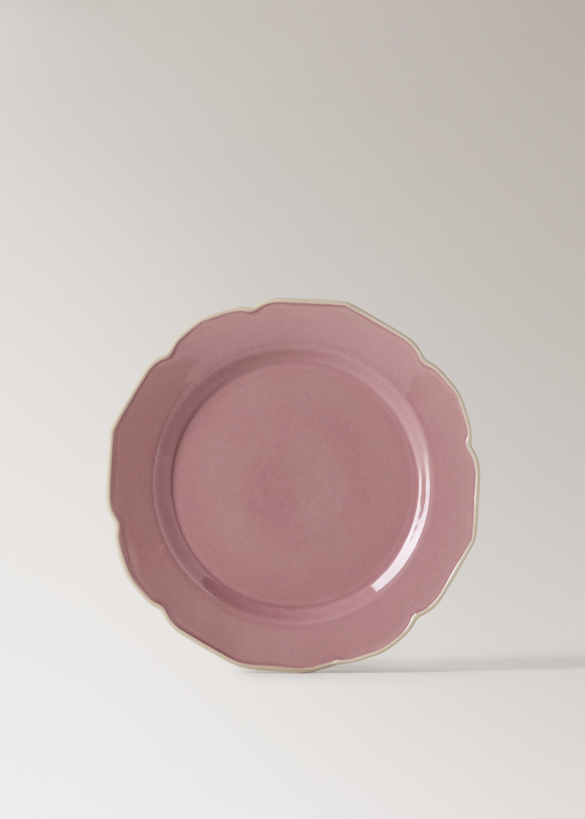 Stoneware flat plate with wavy design - Article without model, Pink. Ref: 27041525-00.