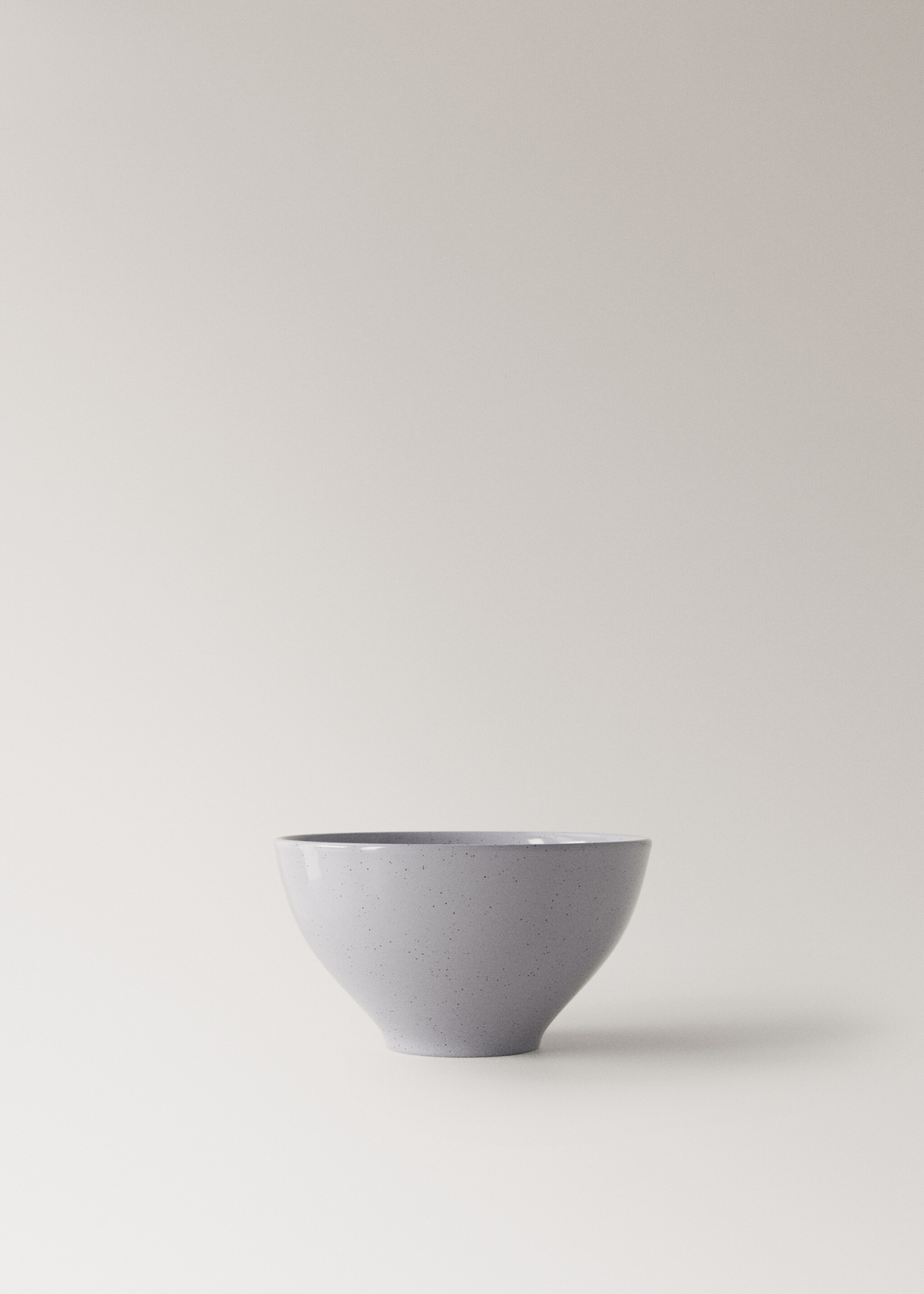 Stoneware bowl with spots - Article without model, Blue. Ref: 27041526-00.