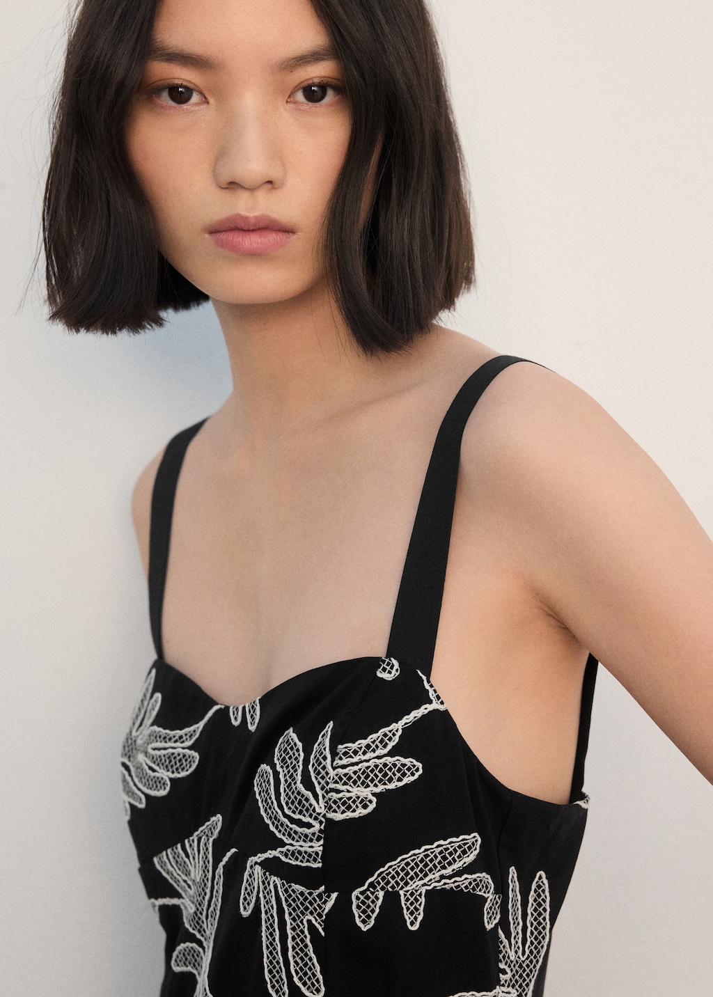 Floral embroidery dress