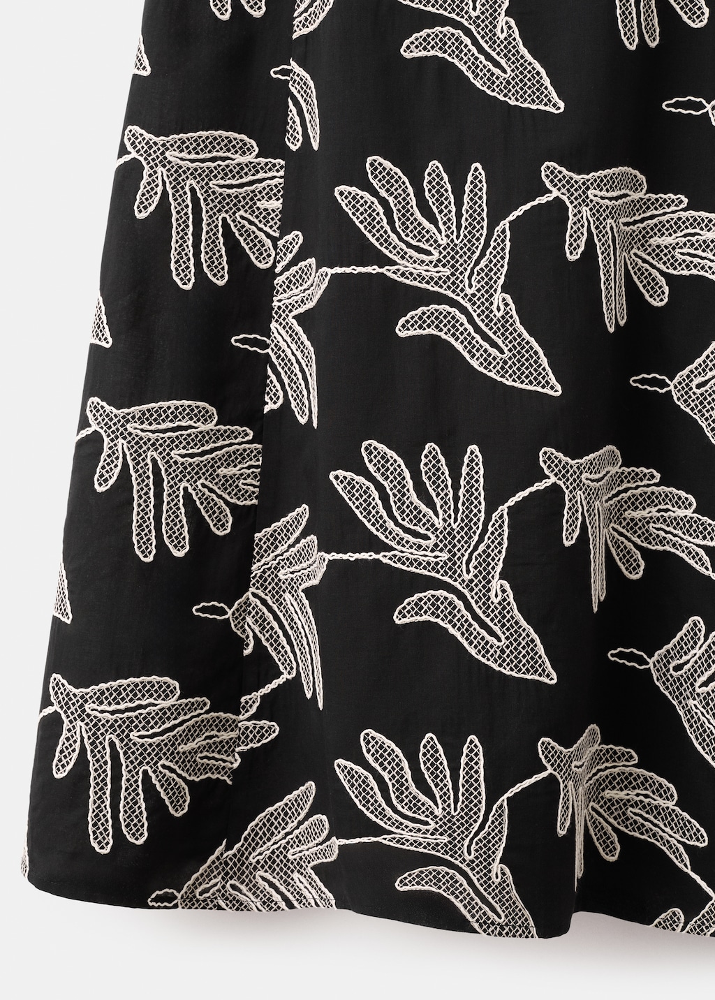 Floral embroidery dress