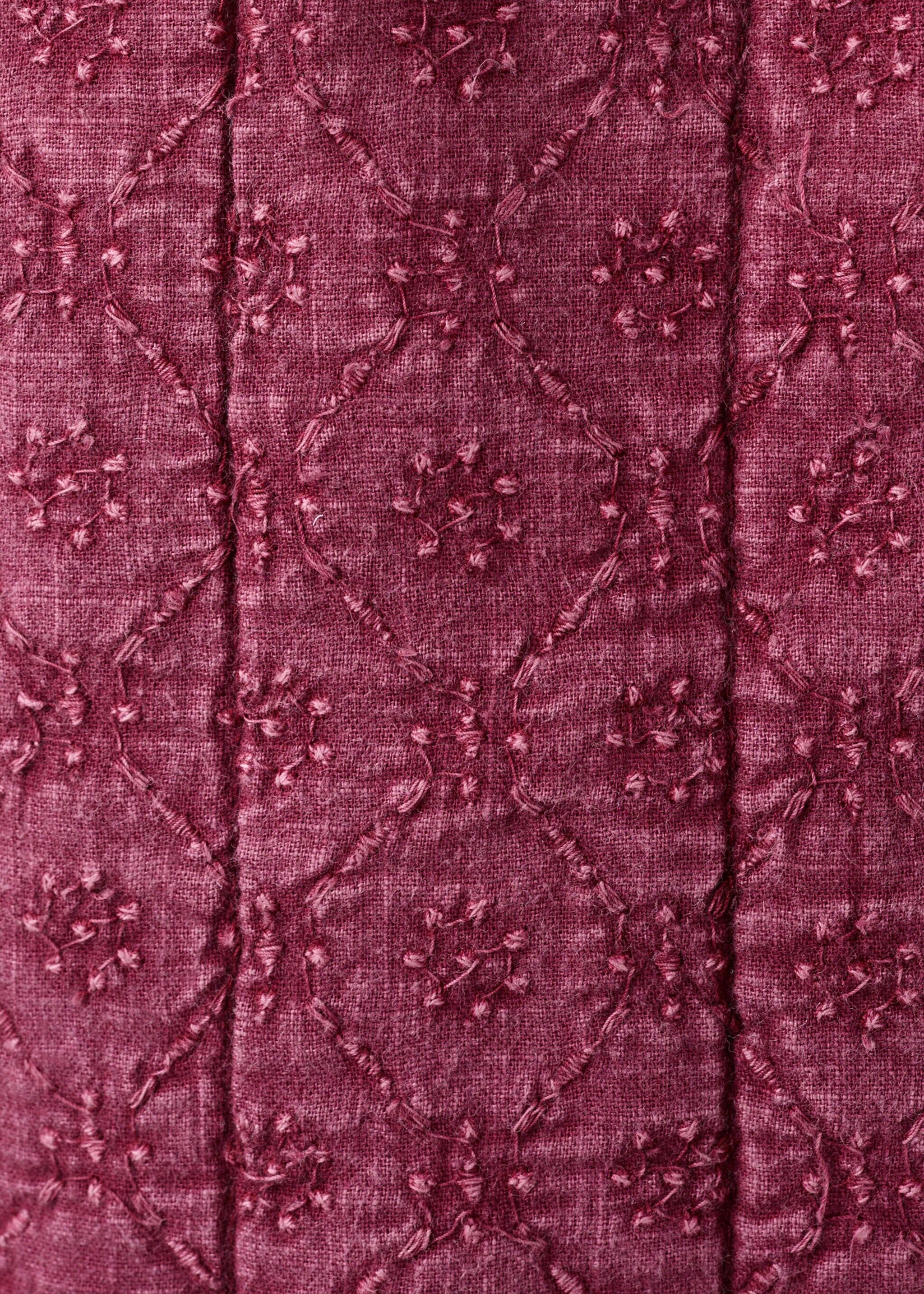 Embroidered quilted gilet - Details of the article 0, Burgundy. Ref: 27042544-00.