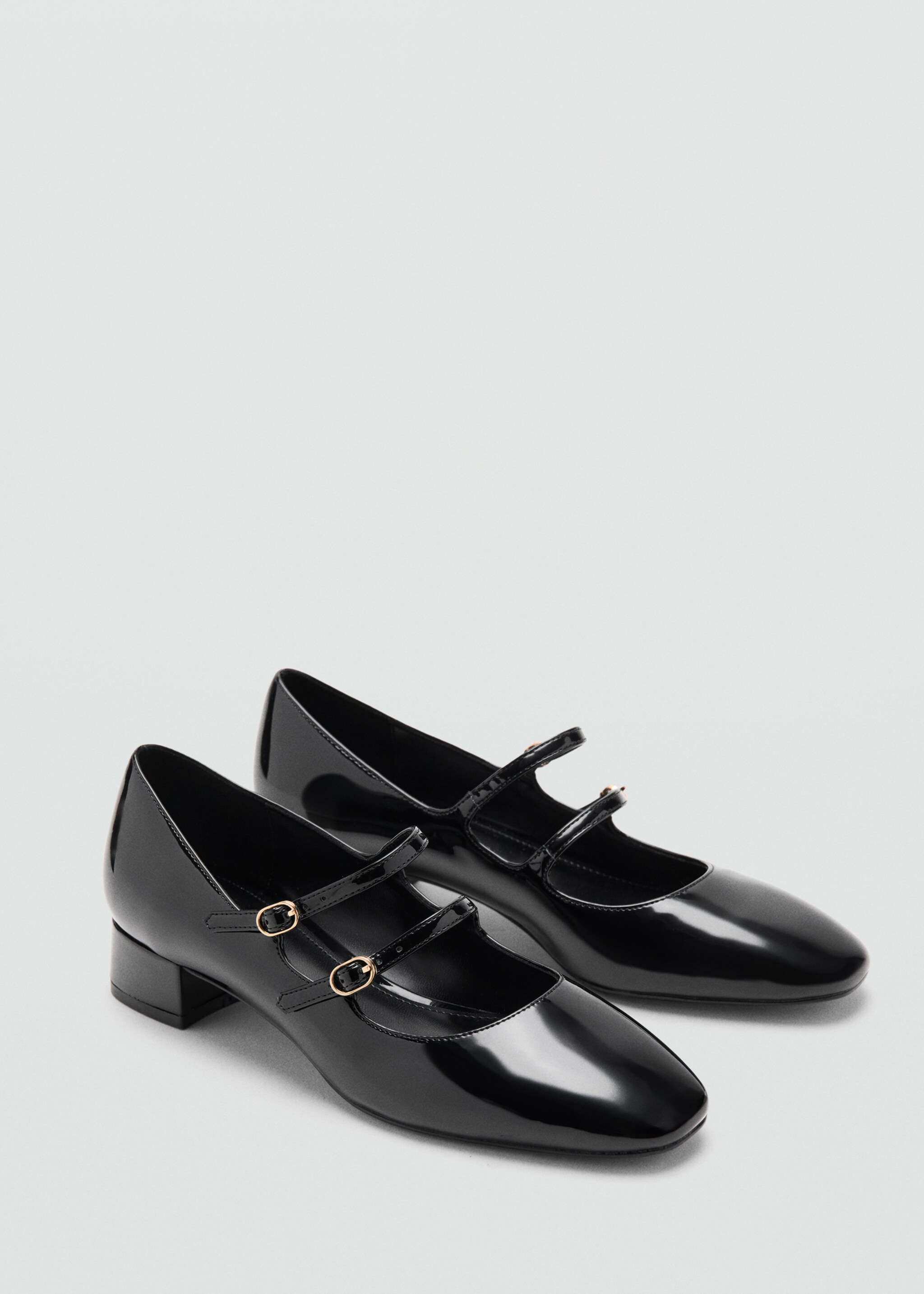 Patent leather shoes with buckle - Medium plane, Black. Ref: 27042545-00.