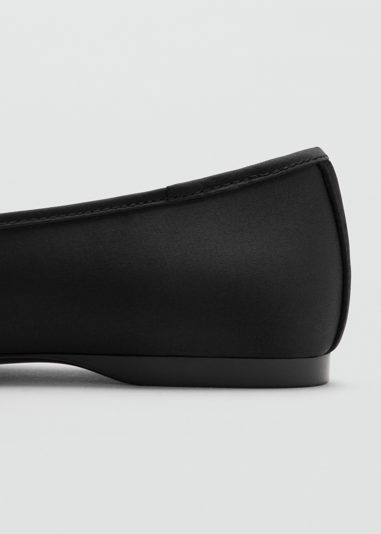 Ballerina with metallic appliqué straps - Details of the article 1