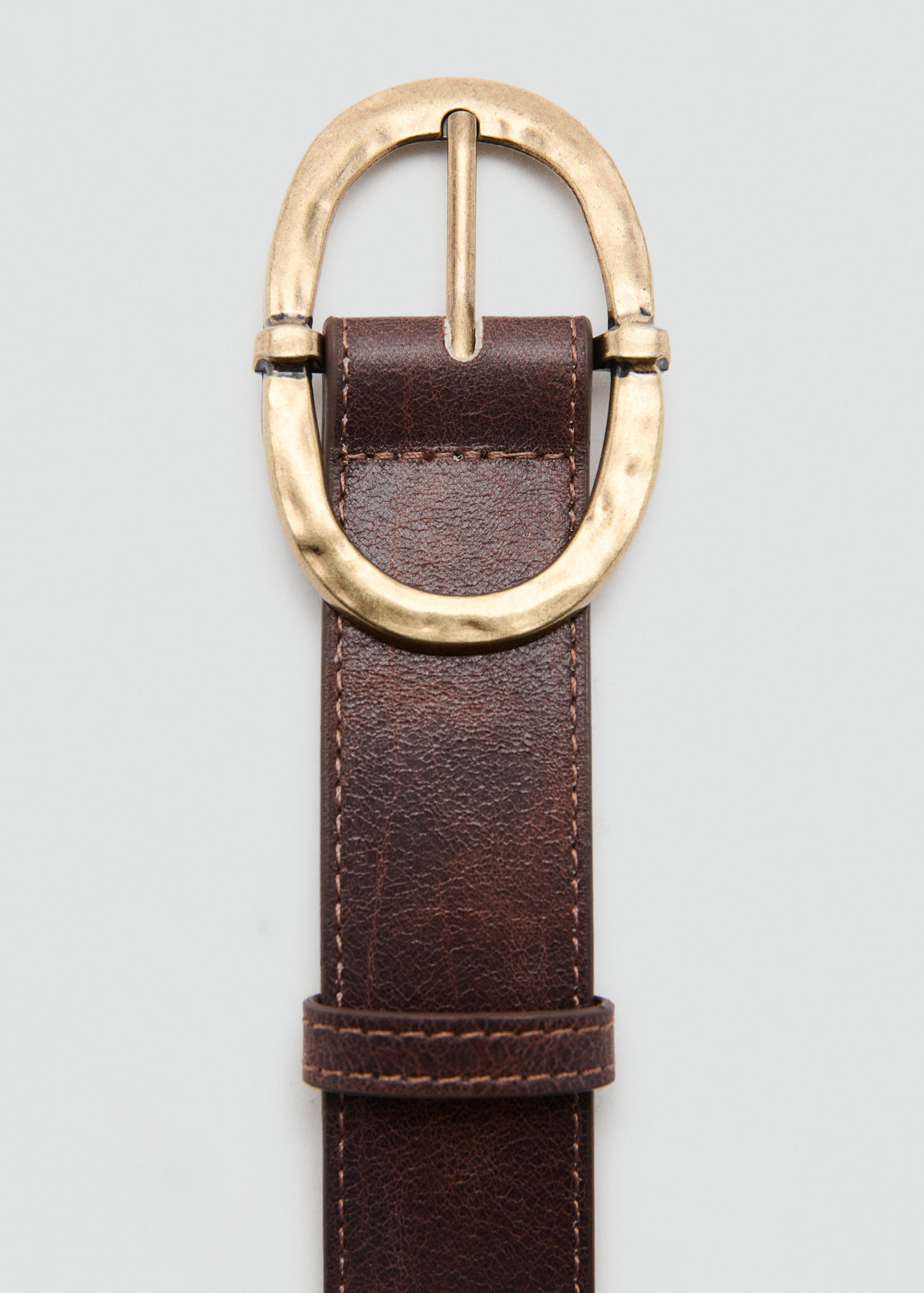 Textured metal buckle belt - Details of the article 1