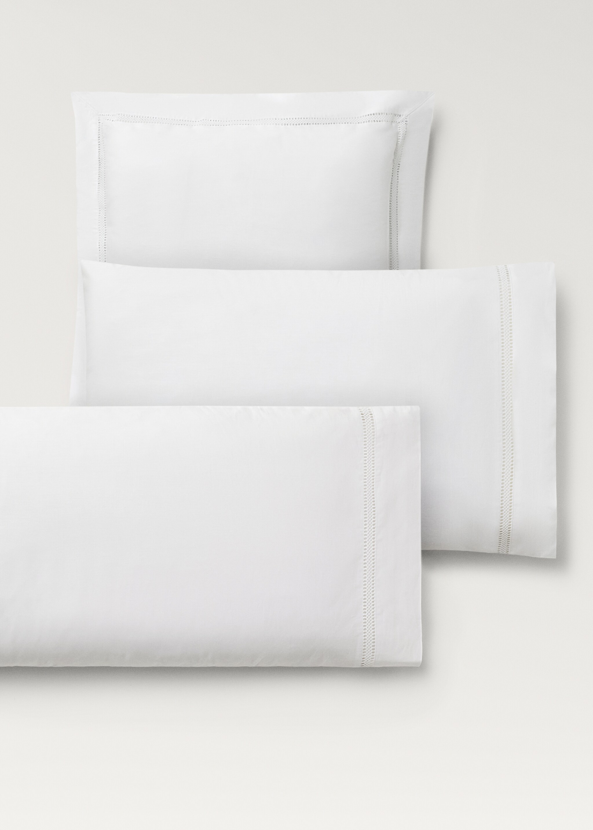 Two cotton percale pillowcases with lace insert 50x75 cm - Details of the article 4, White. Ref: 27042894-00.