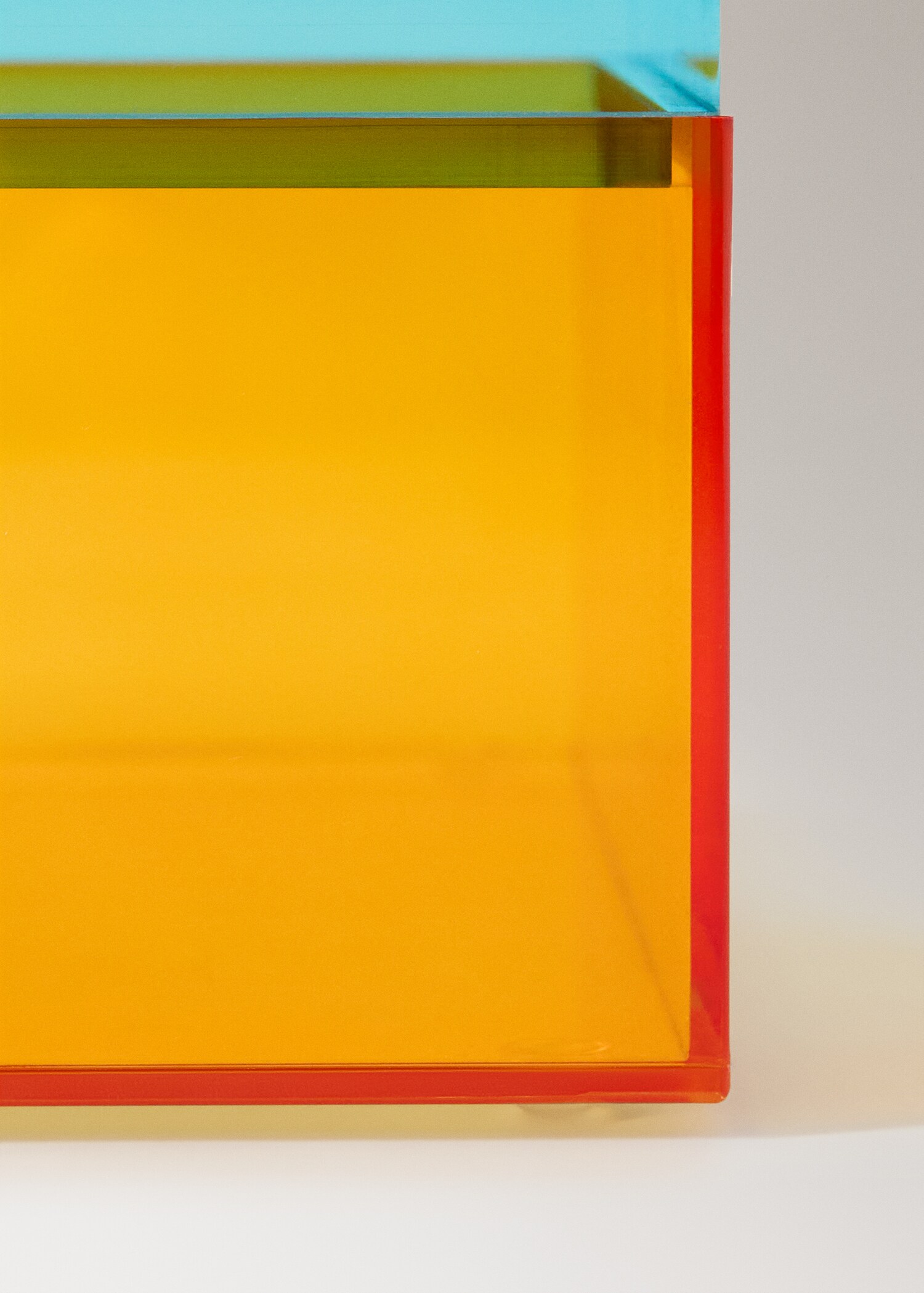 Large two-tone acrylic box - Details of the article 2