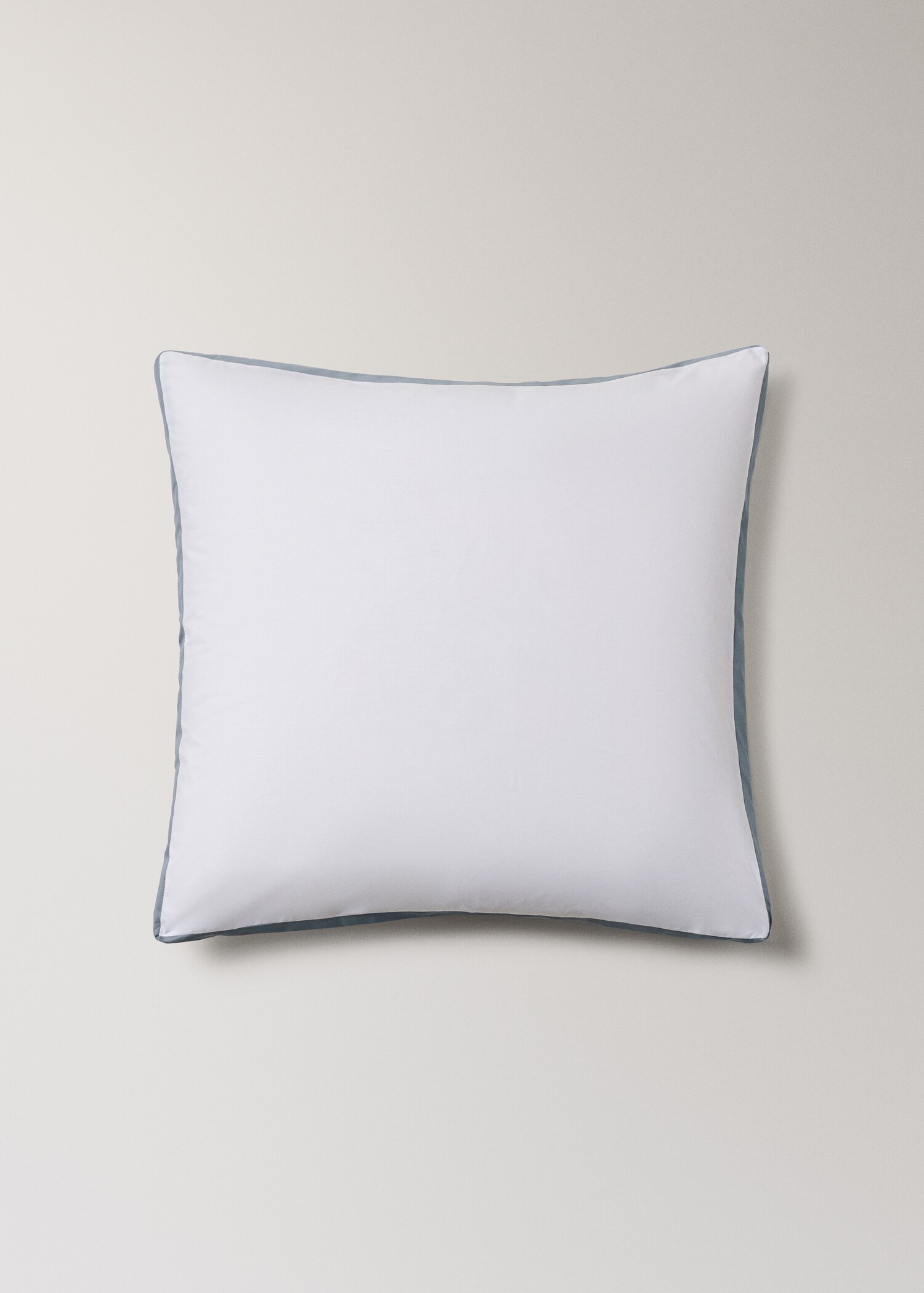 Two 200-thread count cotton percale pillowcases with satin edges 60x60cm - Article without model