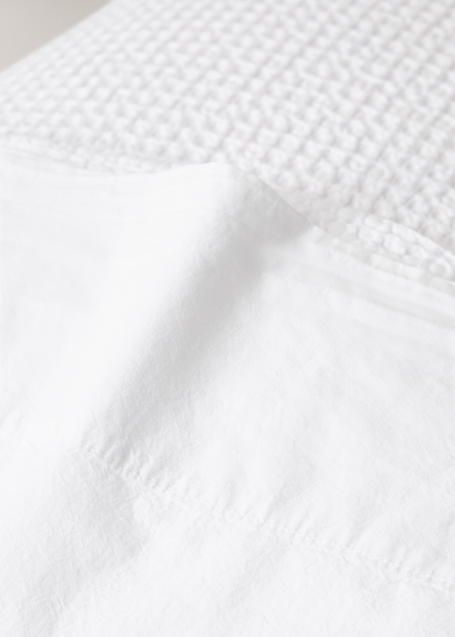 Cotton percale waffle pillowcase 45x110 cm - Details of the article 2