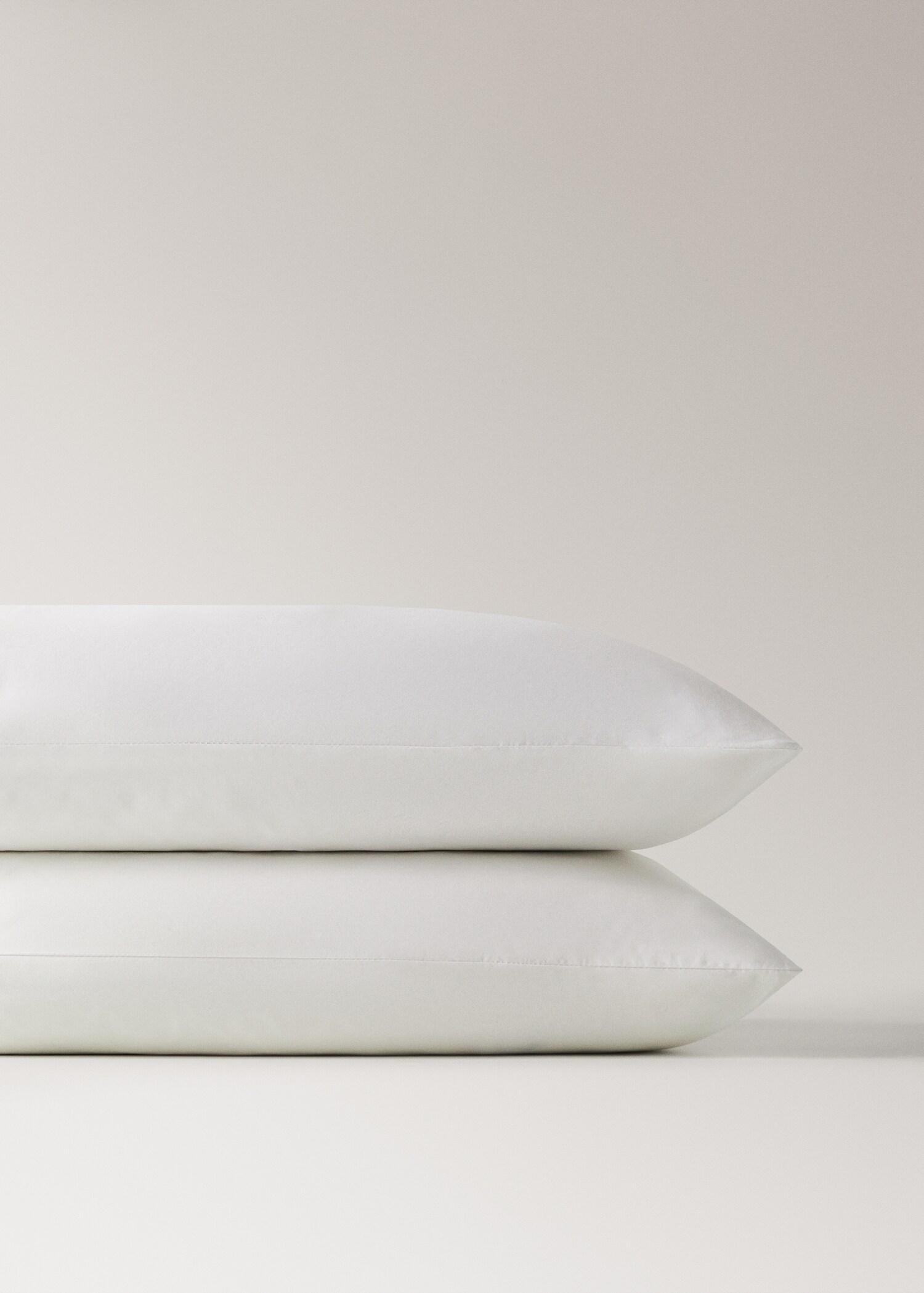 Two 200-thread count percale cotton pillowcases 50x75cm - Details of the article 3