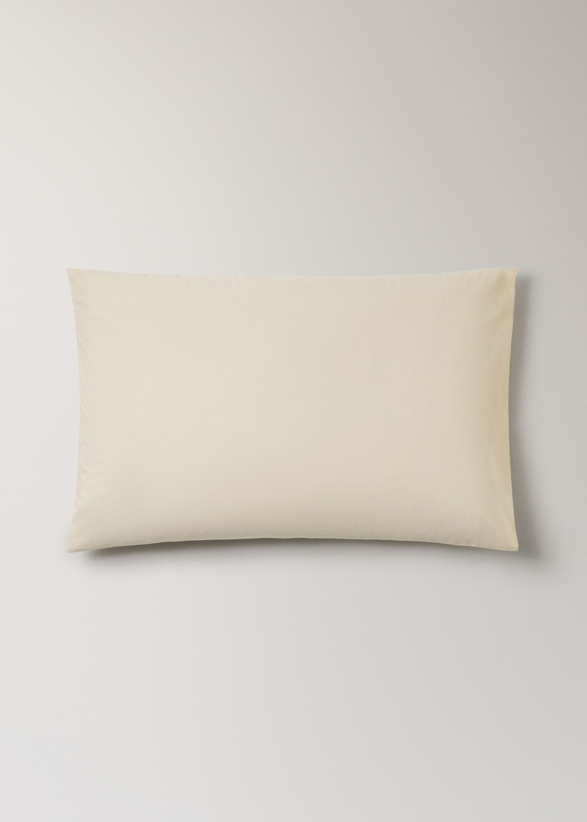 Two 200-thread count percale cotton pillowcases 50x75cm - Article without model, Pastel Yellow. Ref: 27042917-00.
