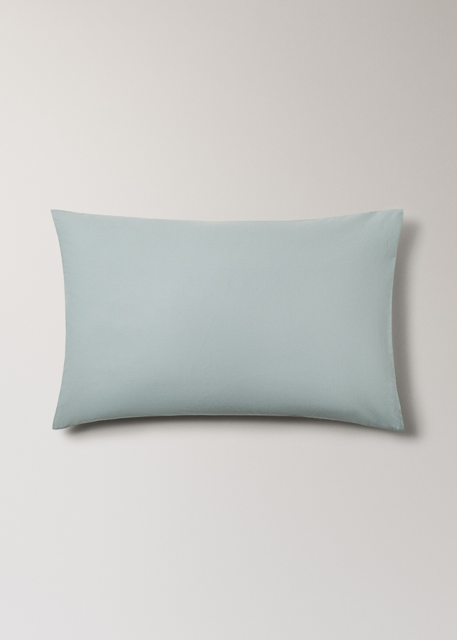Two 200-thread count percale cotton pillowcases 50x75cm - Article without model