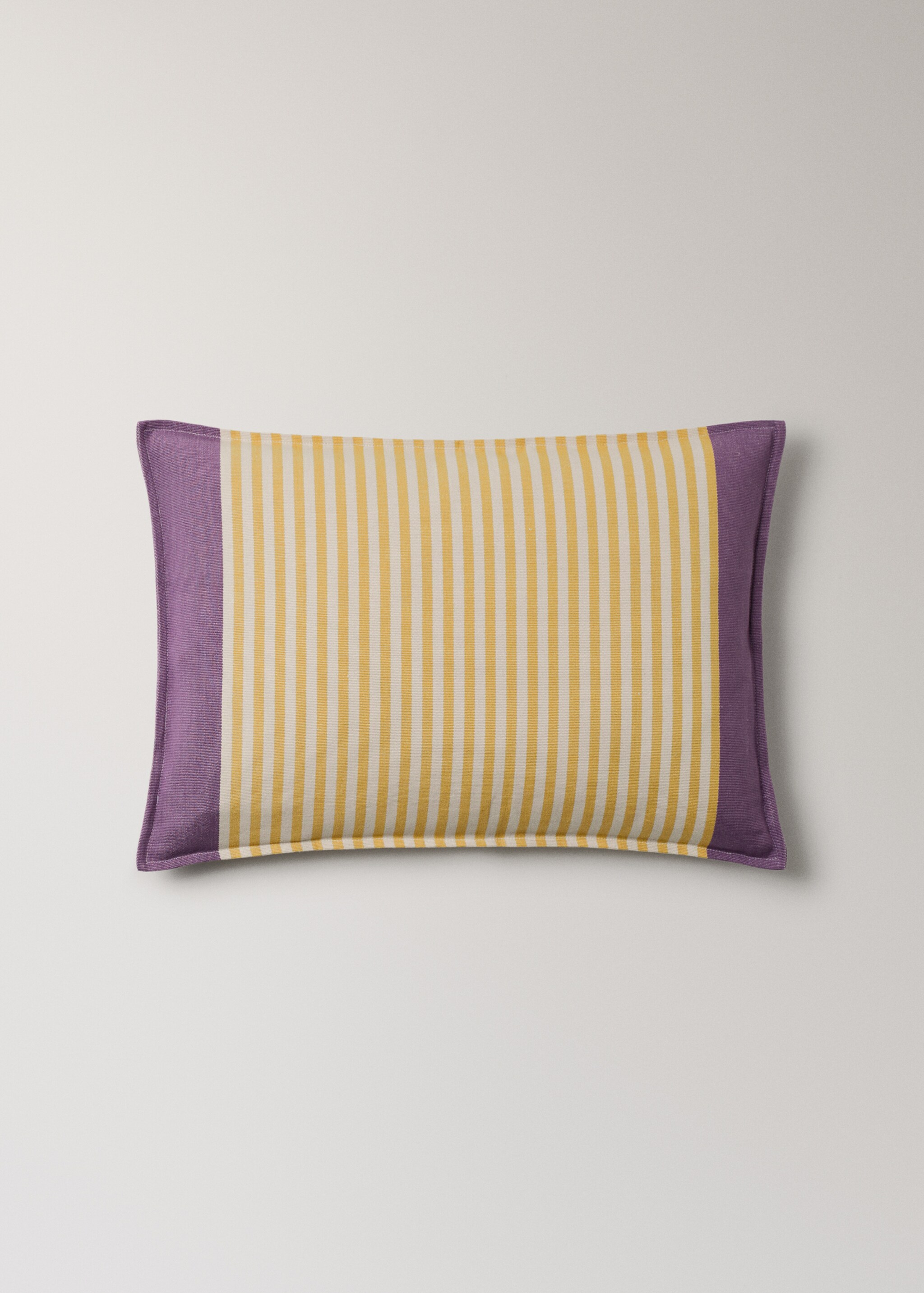 Gestreifter Kissenbezug aus Baumwolle, 40 x 60 cm - Artikel ohne Model, Gelb. Ref: 27042923-00.