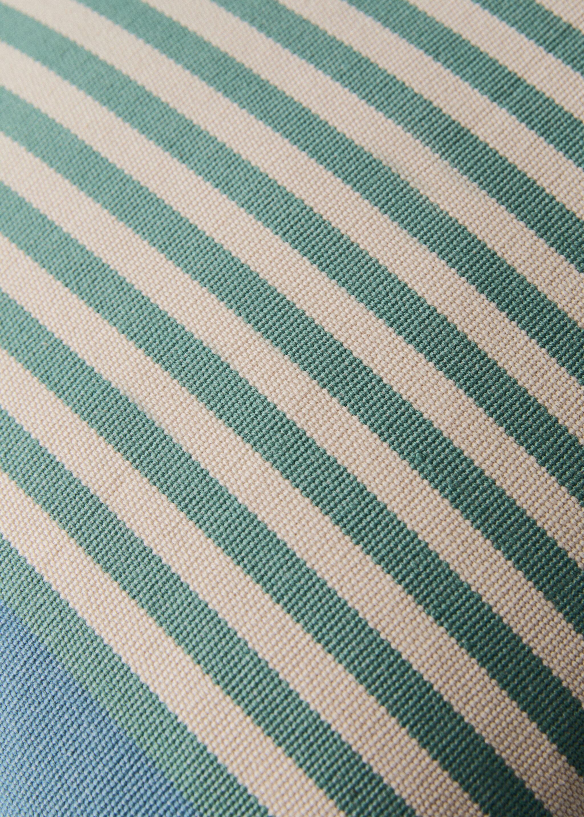 Gestreifter Kissenbezug aus Baumwolle, 40 x 60 cm - Detail des Artikels 3, Blau. Ref: 27042923-00.