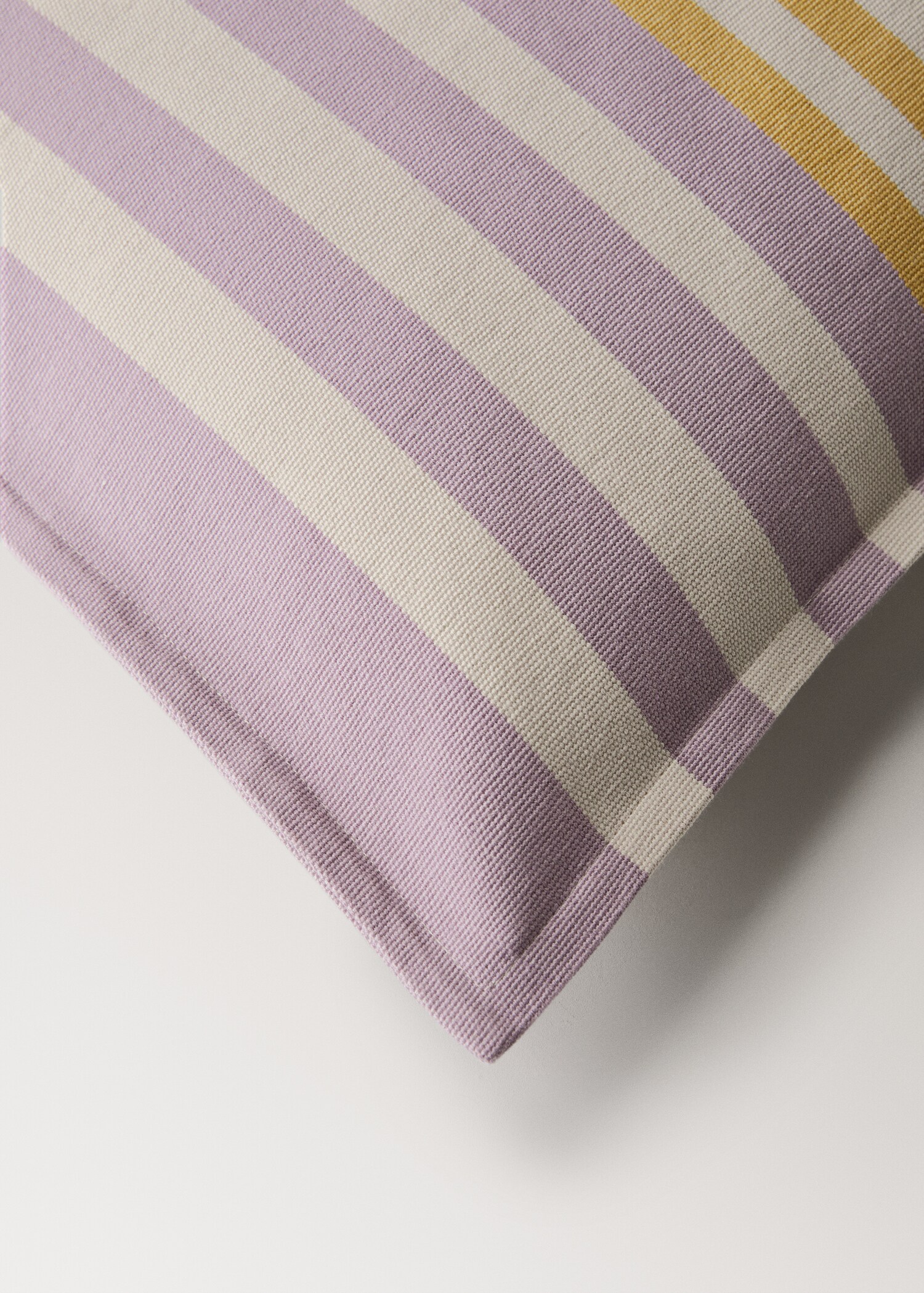 Cotton cushion cover with striped design 50x50 cm - Details of the article 1