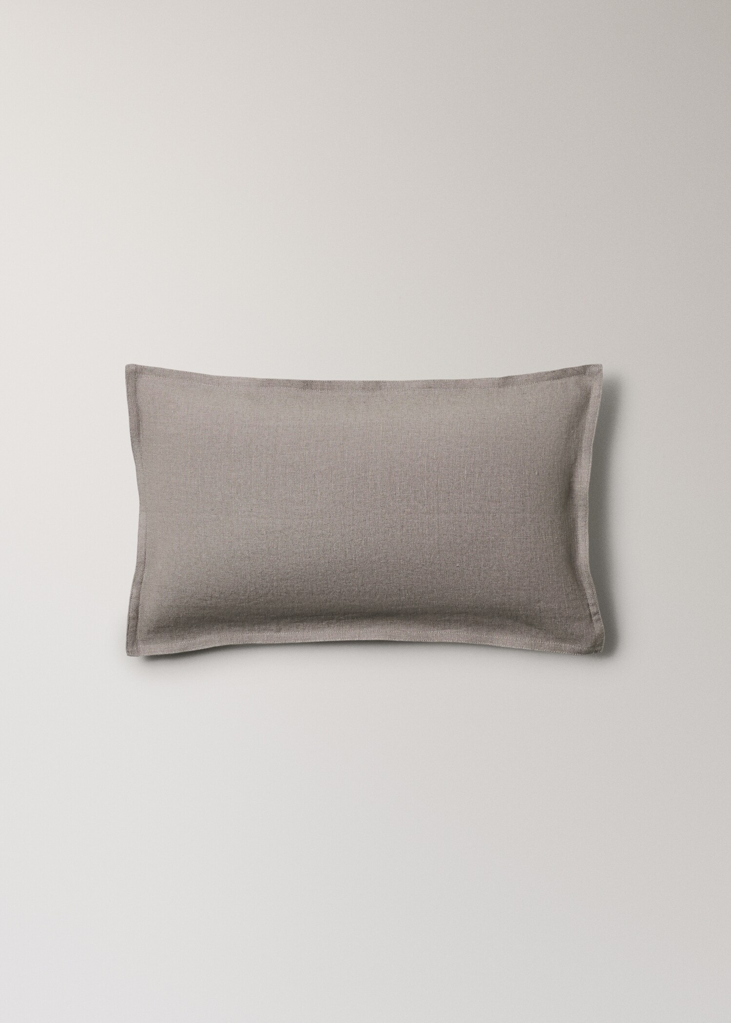 Linen cushion cover with flange 30x50 cm - Article without model