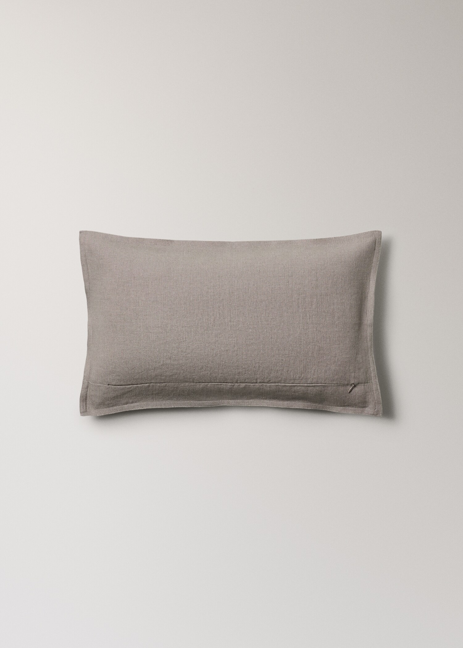 Linen cushion cover with flange 30x50 cm - Details of the article 1