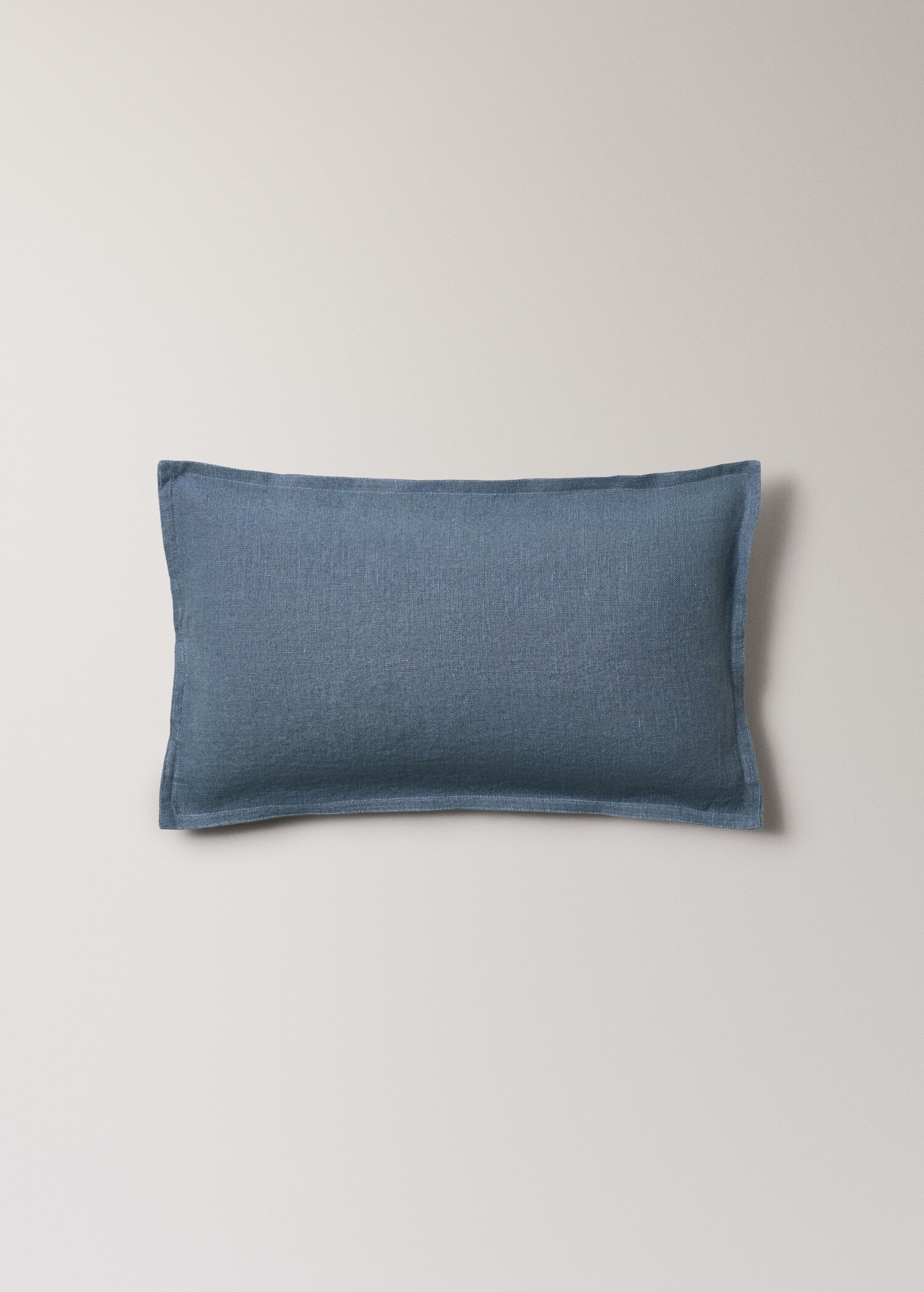 Linen cushion cover with flange 30x50 cm - Article without model