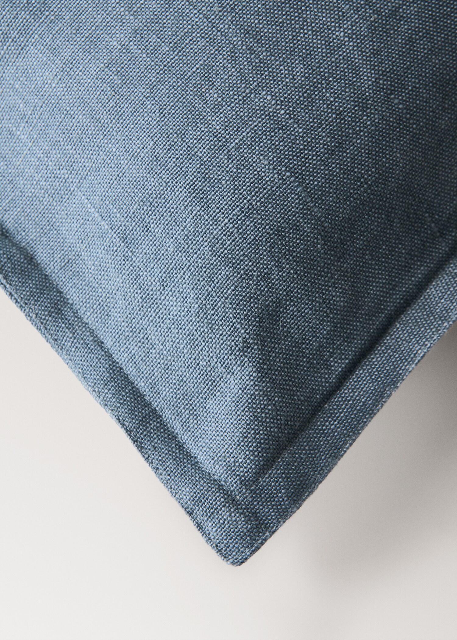 Linen cushion cover with flange 30x50 cm - Details of the article 2