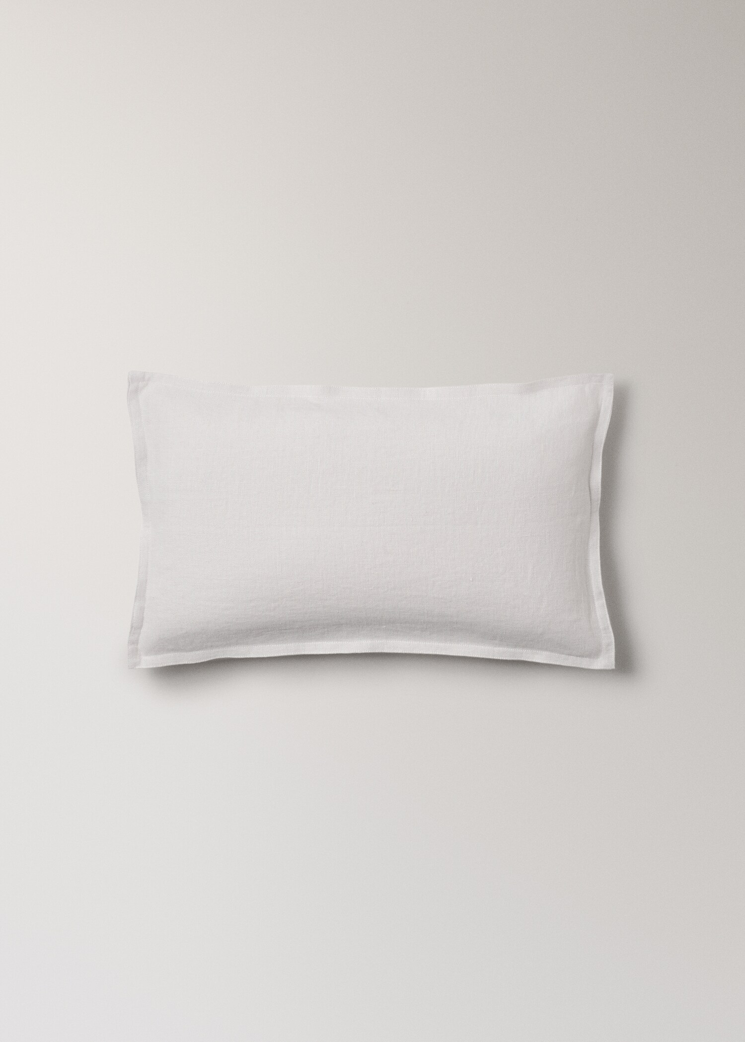 Linen cushion cover with flange 30x50 cm - Article without model