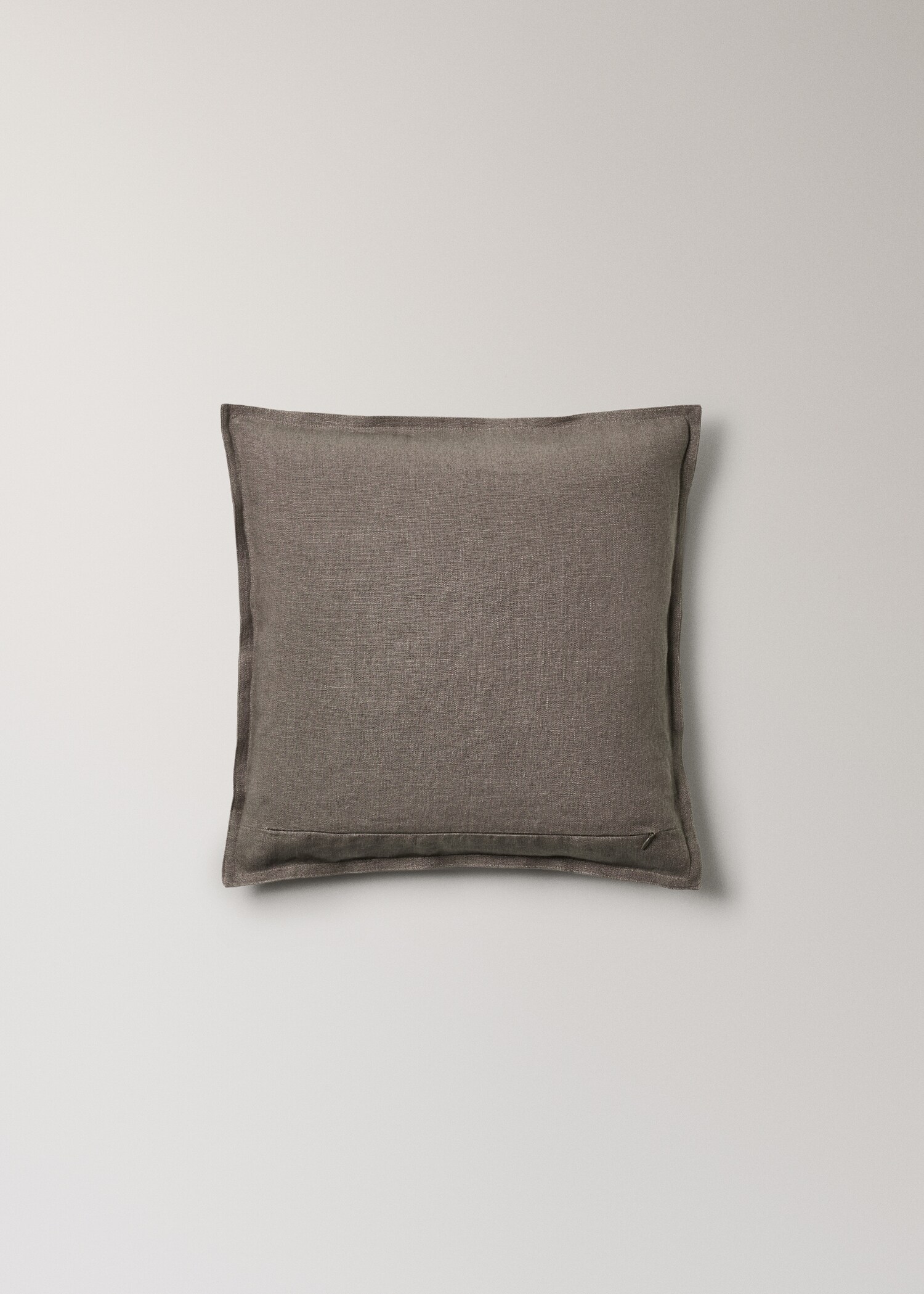 Linen cushion cover with flange 45x45 cm - Details of the article 1