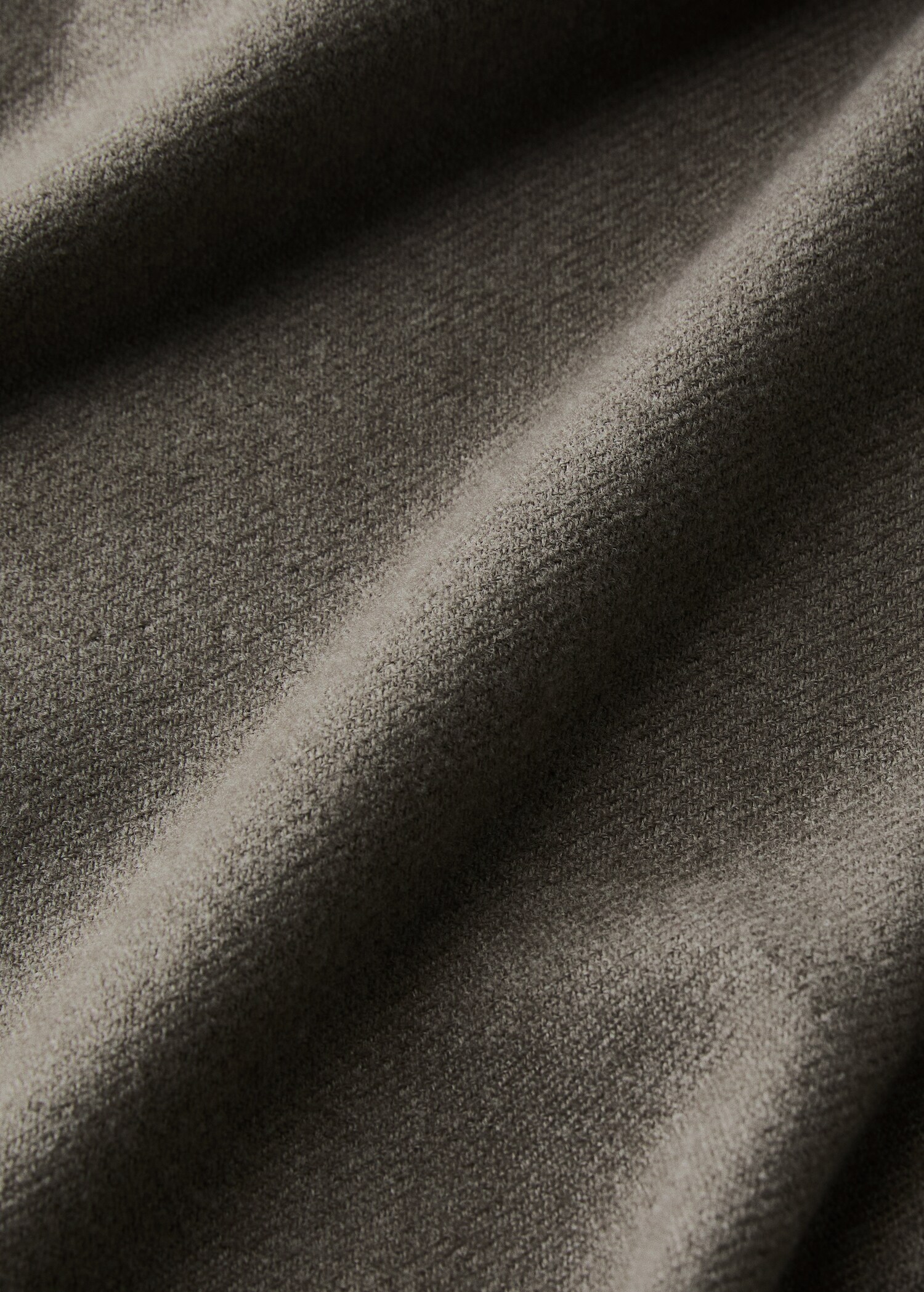 Mjukt täcke med fransdetaljer - Detaljer om artikeln 1