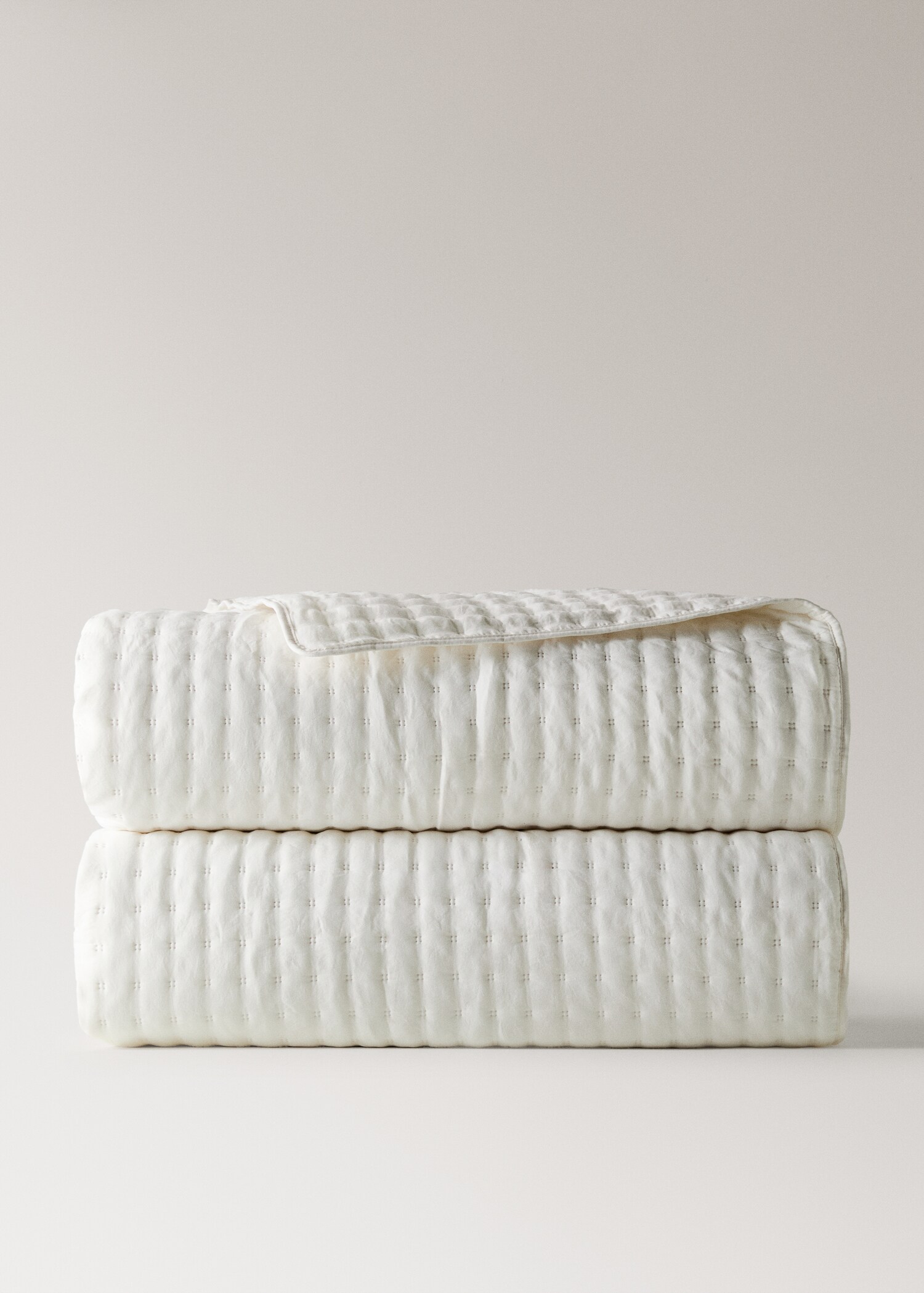 Micro-fibre bedspread for 130/140/150 cm bed - Article without model