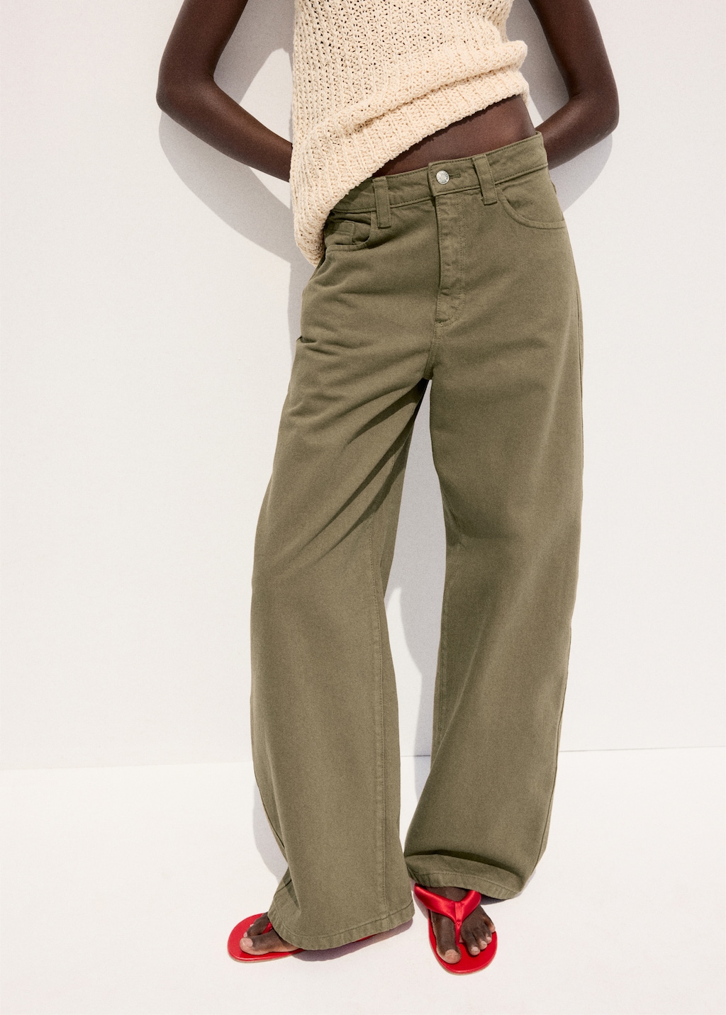 Mid-rise balloon jeans