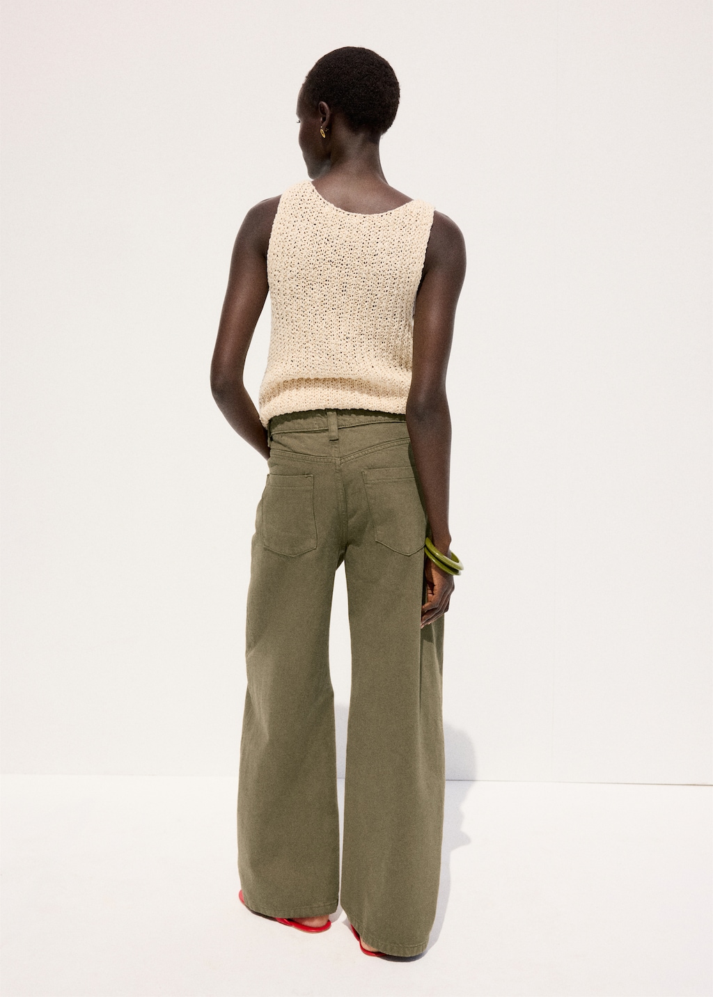 Mid-rise balloon jeans - image 3