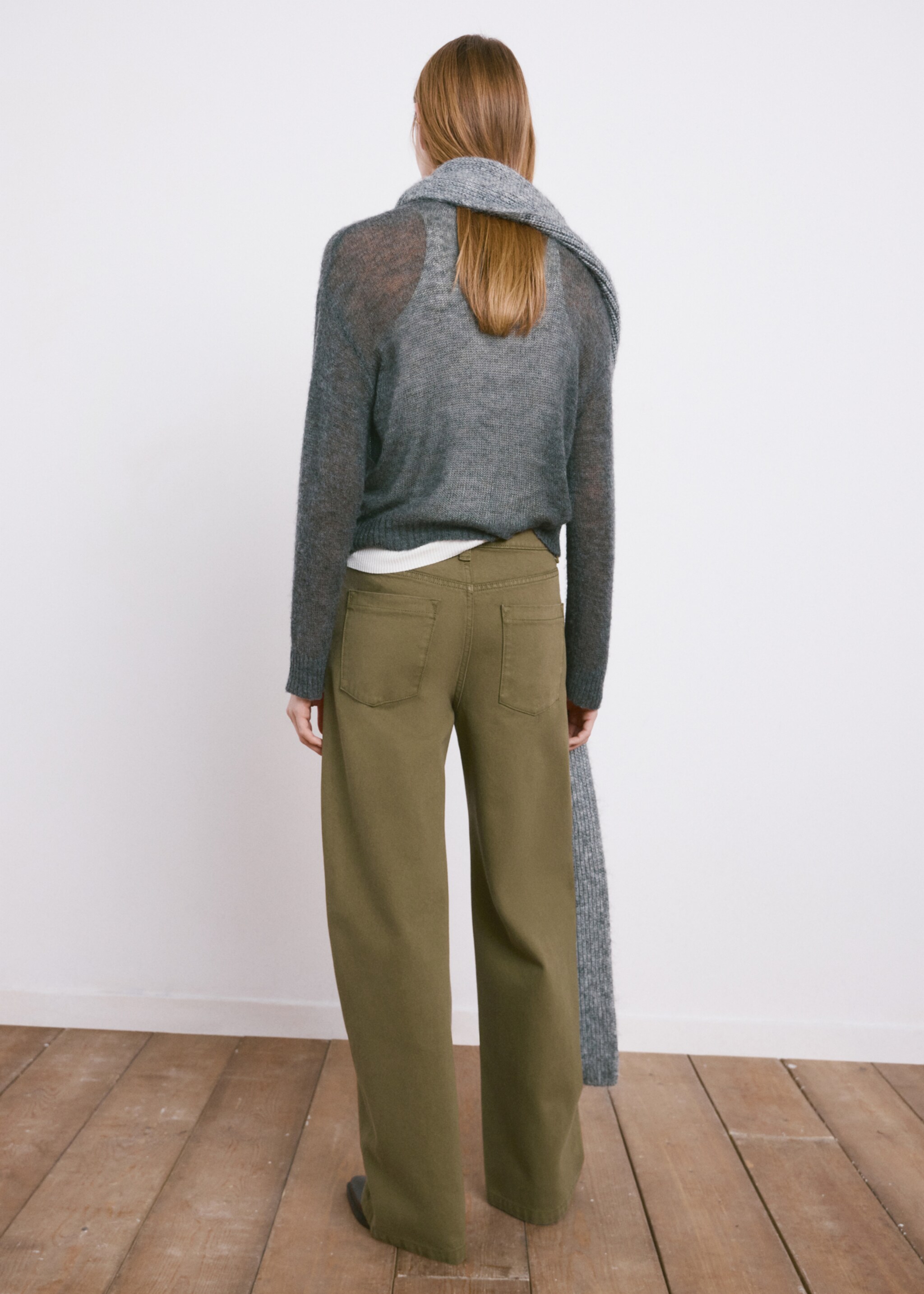 Mid-rise balloon jeans - Reverse of the article, Khaki. Ref: 27043298-00.