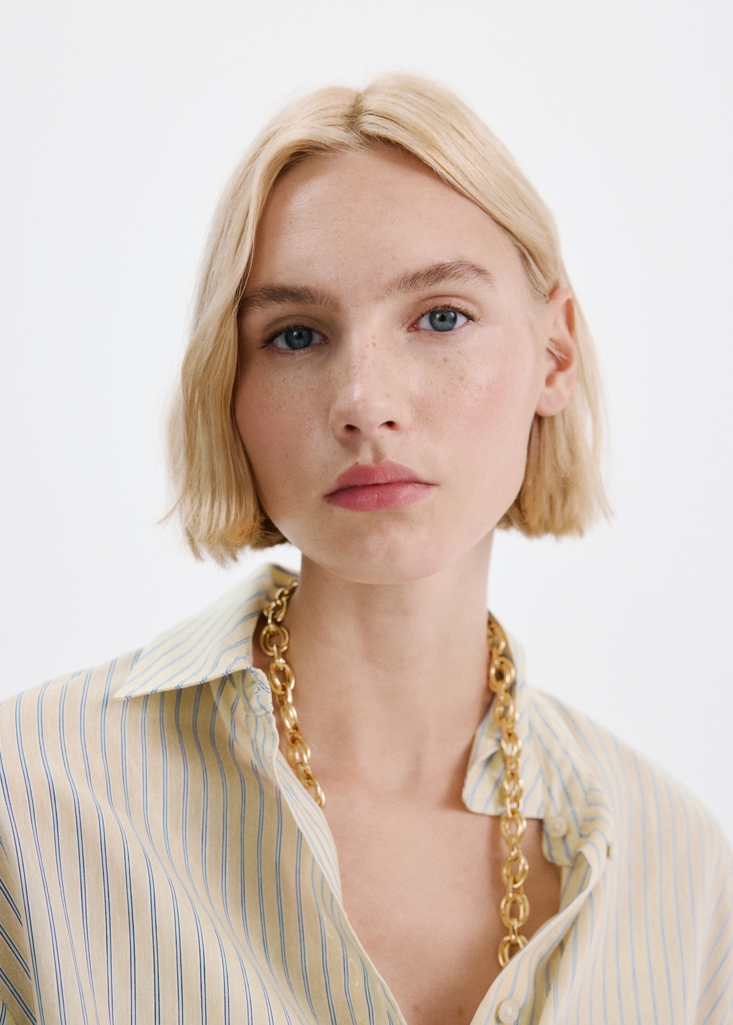 Camisa lyocell bolsillo - Detalle del artículo 1