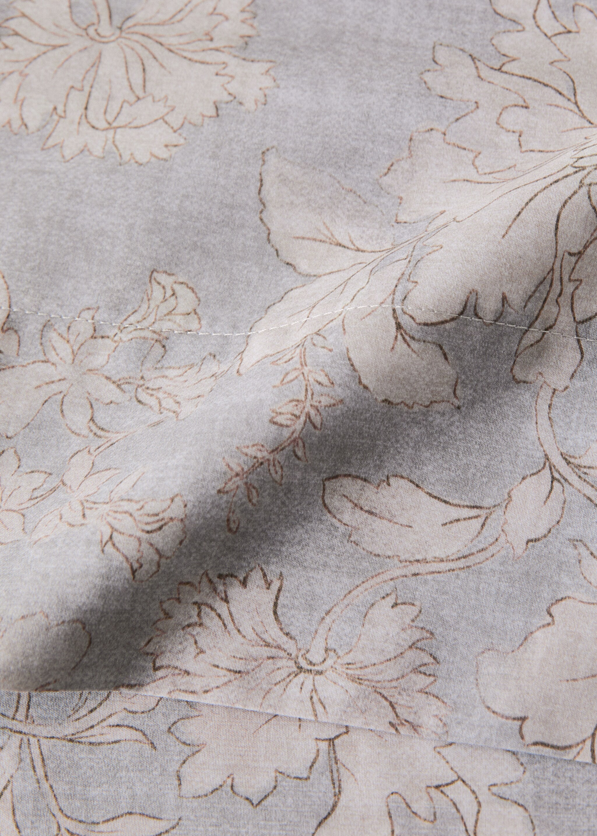 Vintage floral percale cotton flat sheet for 150/160-cm bed - Details of the article 1, Light/Pastel Grey. Ref: 27043325-00.