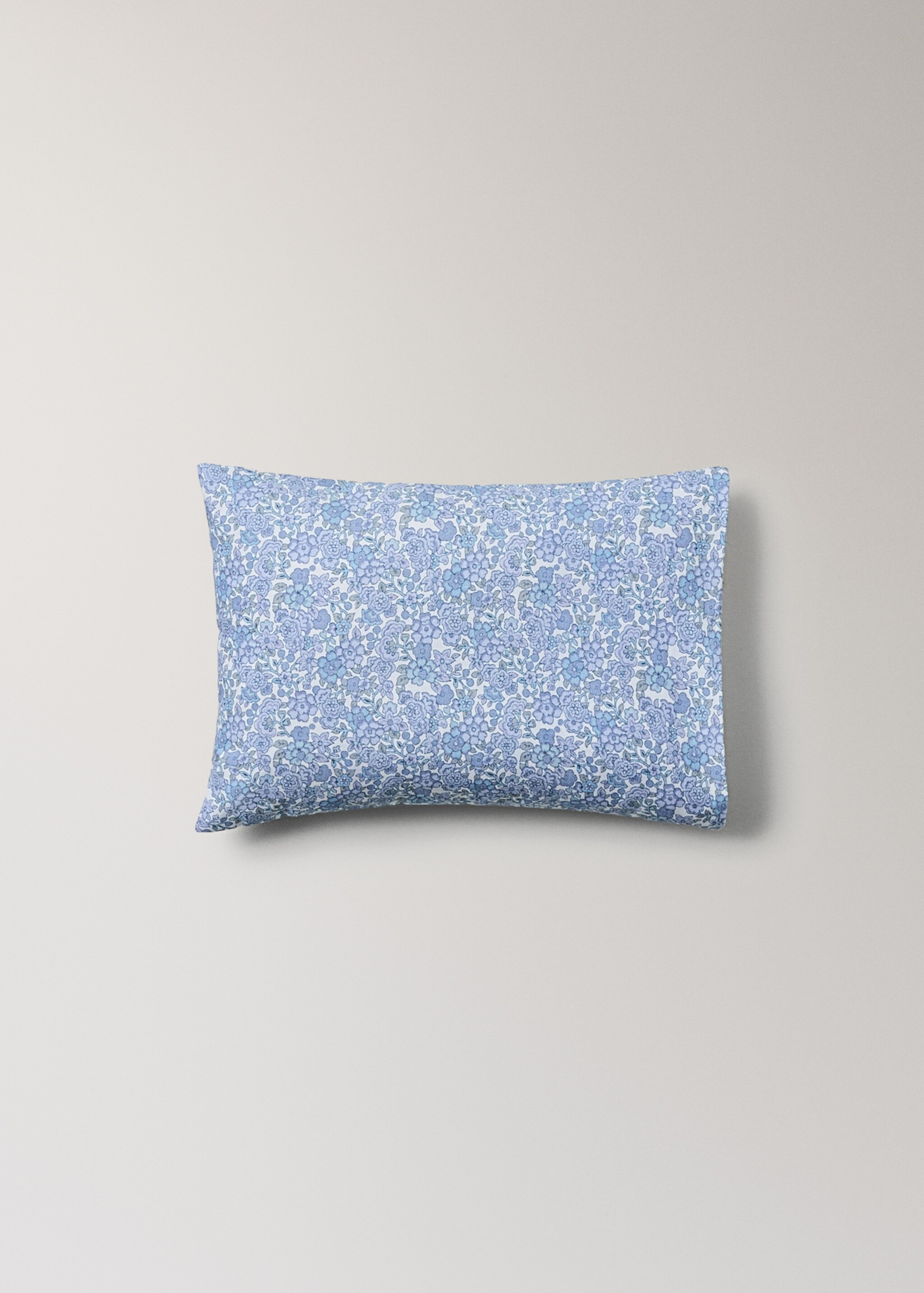 Cot bed sheet and pillowcase set in cotton percale with floral design - Details of the article 3, Blue. Ref: 27044060-00.