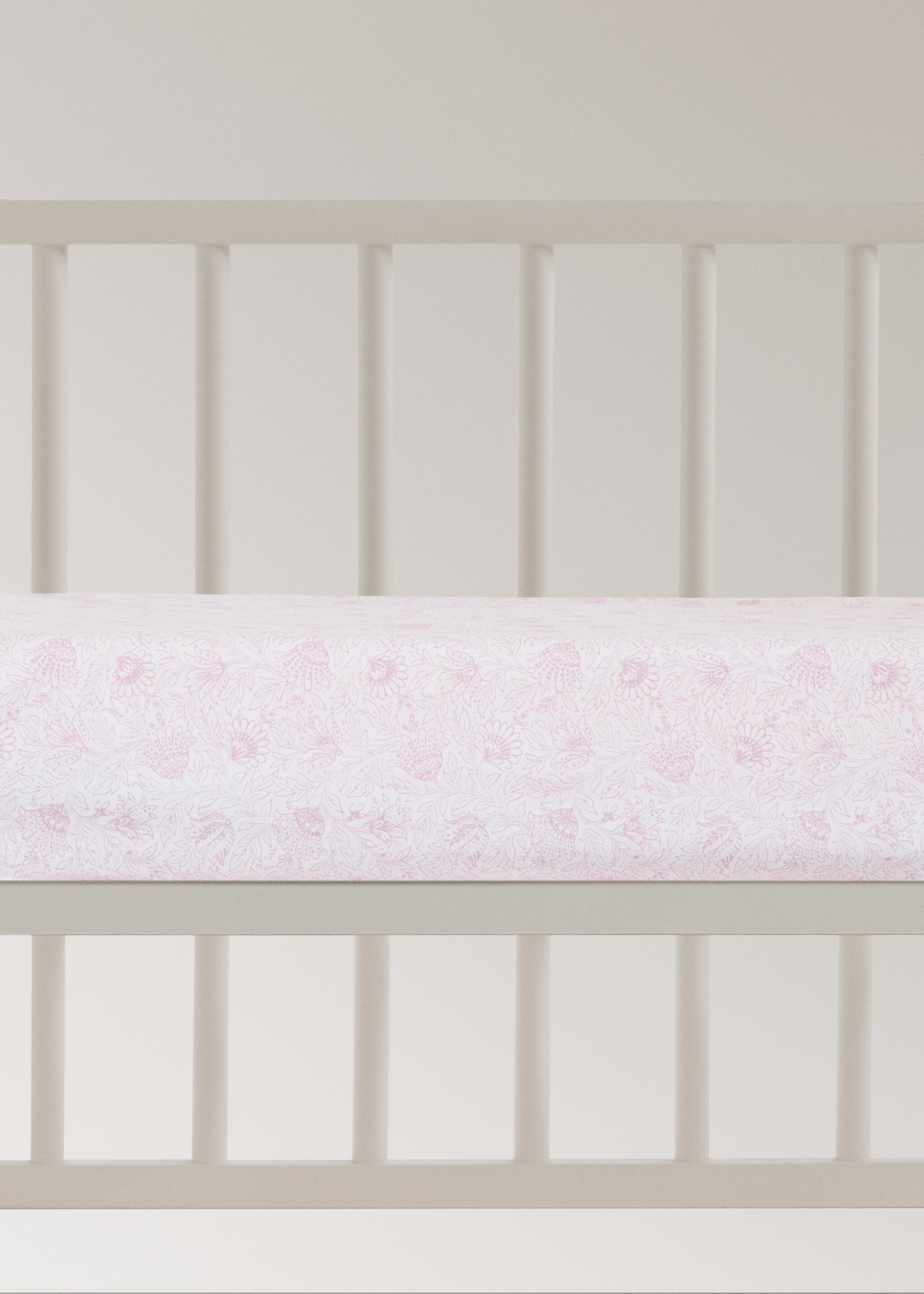 Children's fitted sheet cotton percale floral 60 cm bed - Article without model, Pastel Pink. Ref: 27044066-00.