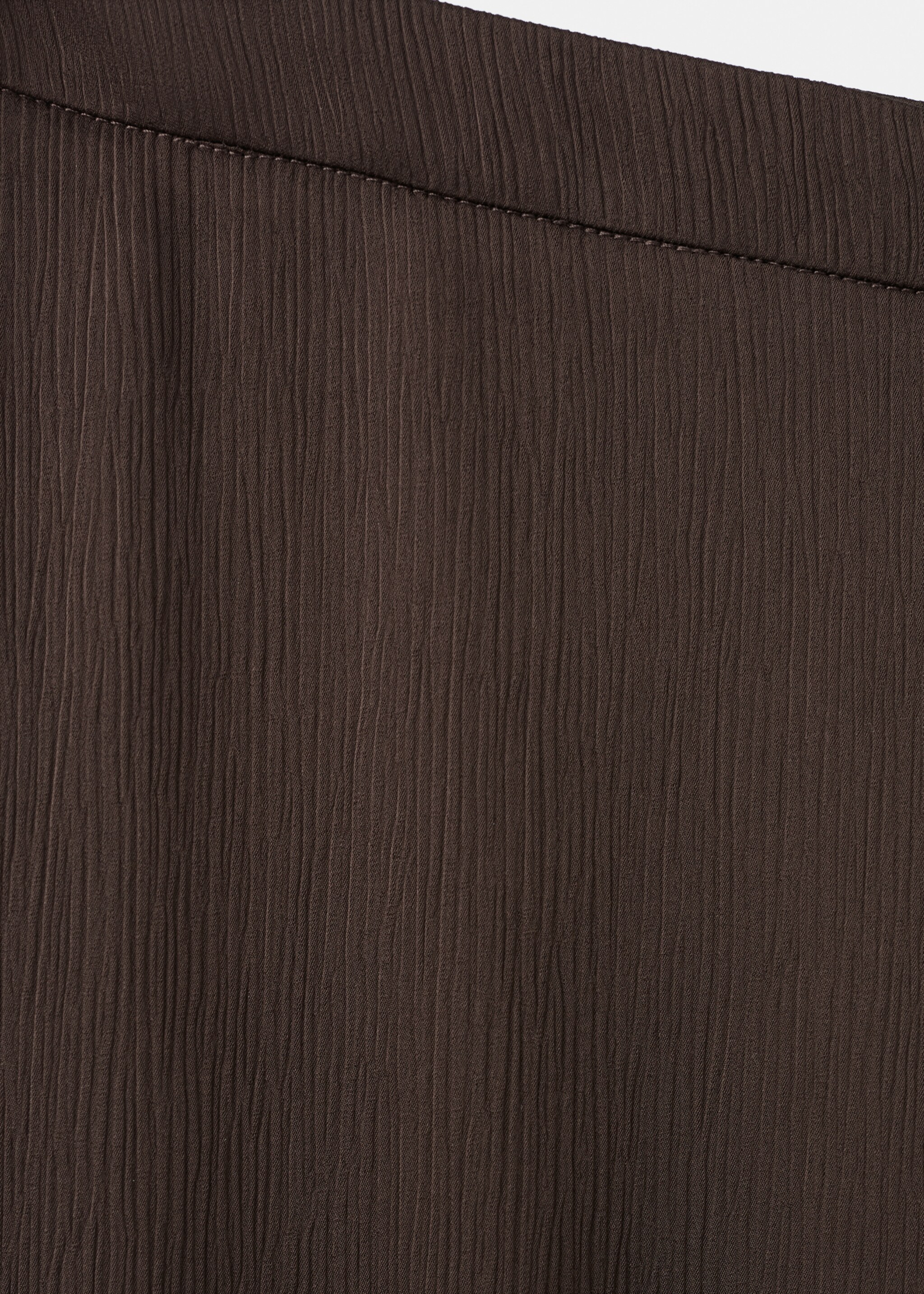 Satin straight-fit trousers - Details of the article 8, Chocolate. Ref: 27044075-00.