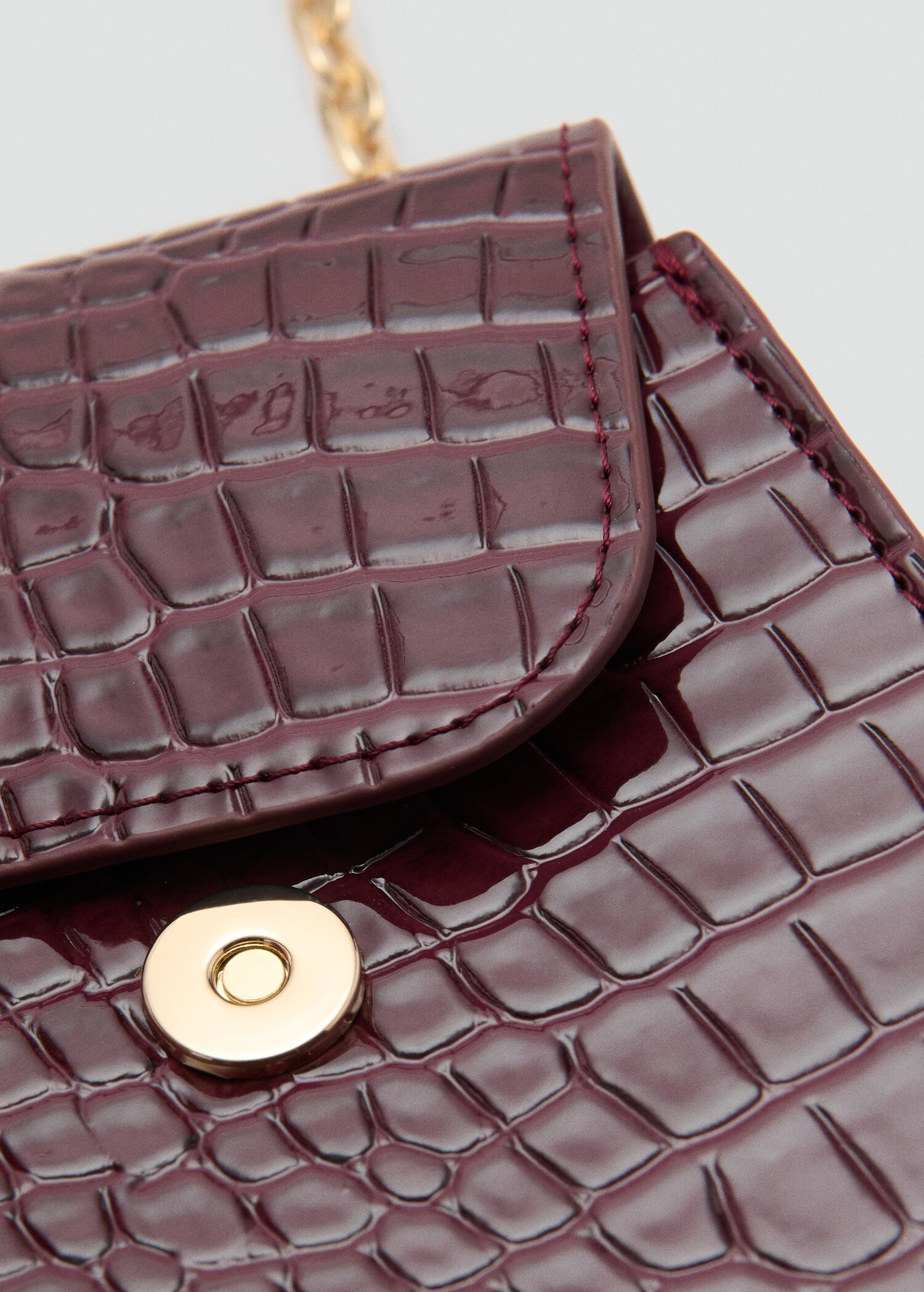 Crocodile mobile case - Details of the article 1