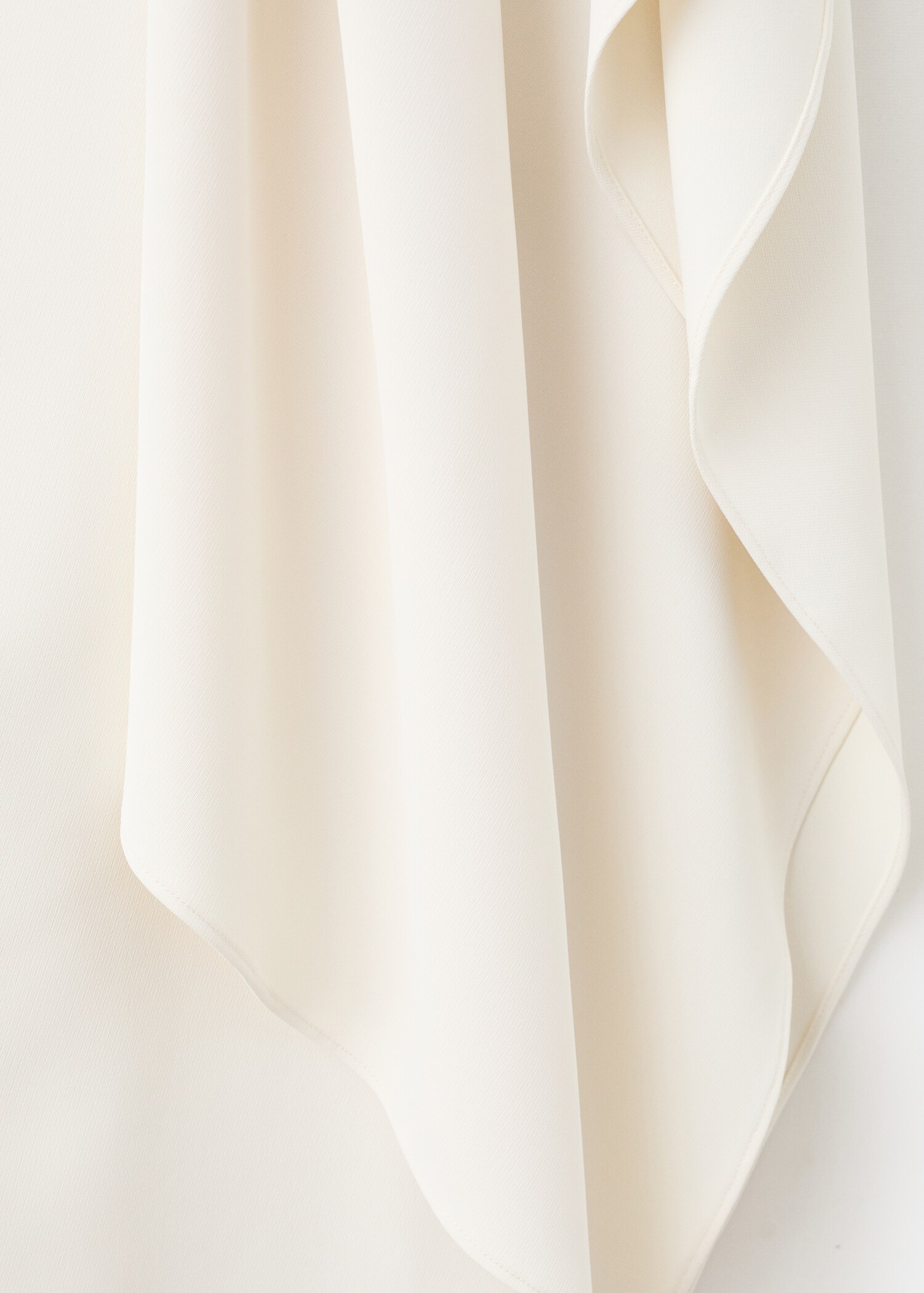 Robe satinée froncée - Détail de l'article 0