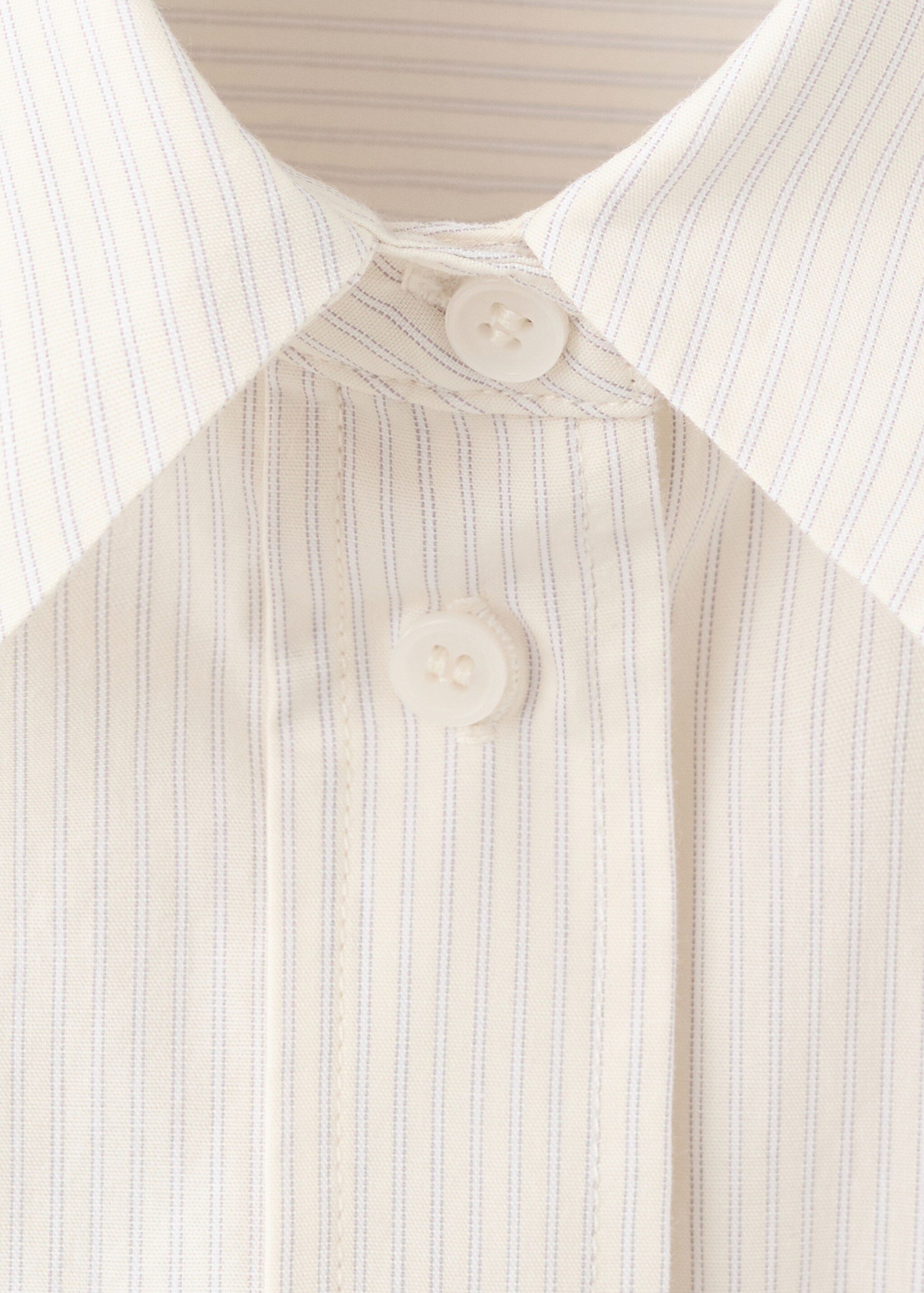 Chemise coton oversize - Détail de l'article 8, Écru. Ref: 27044081-00.