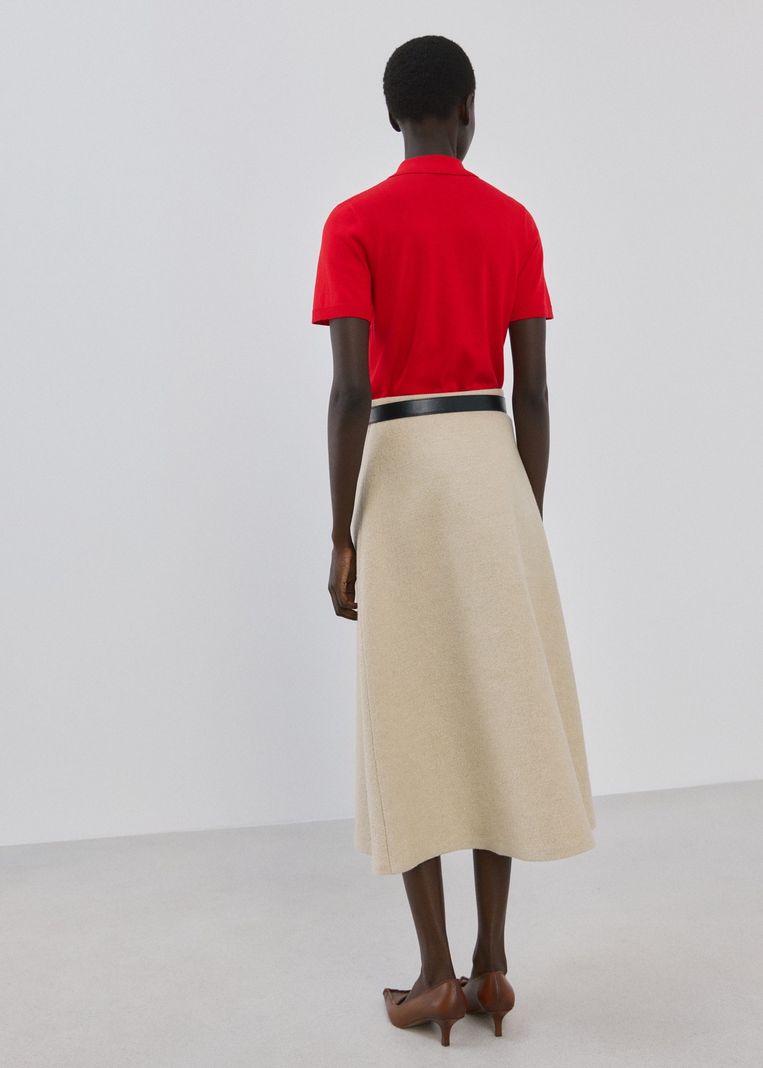 Polo neck sweater - Reverse of the article