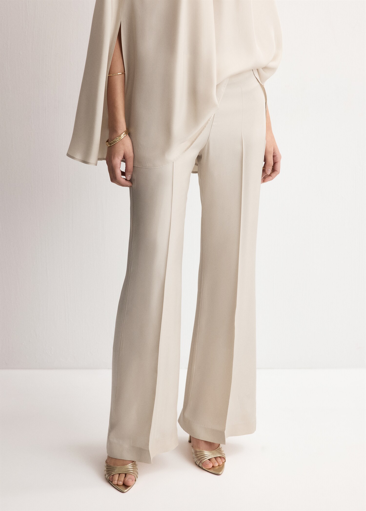 High-waist straight trousers - Medium plane